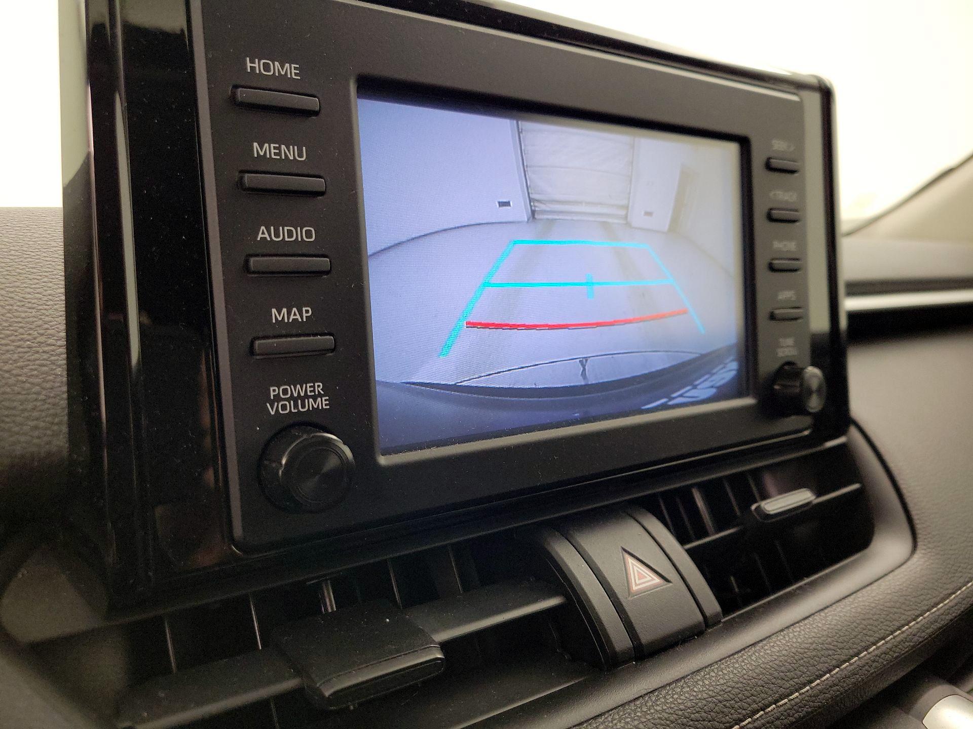 Thumbnail: 2019 Toyota RAV4 - 14