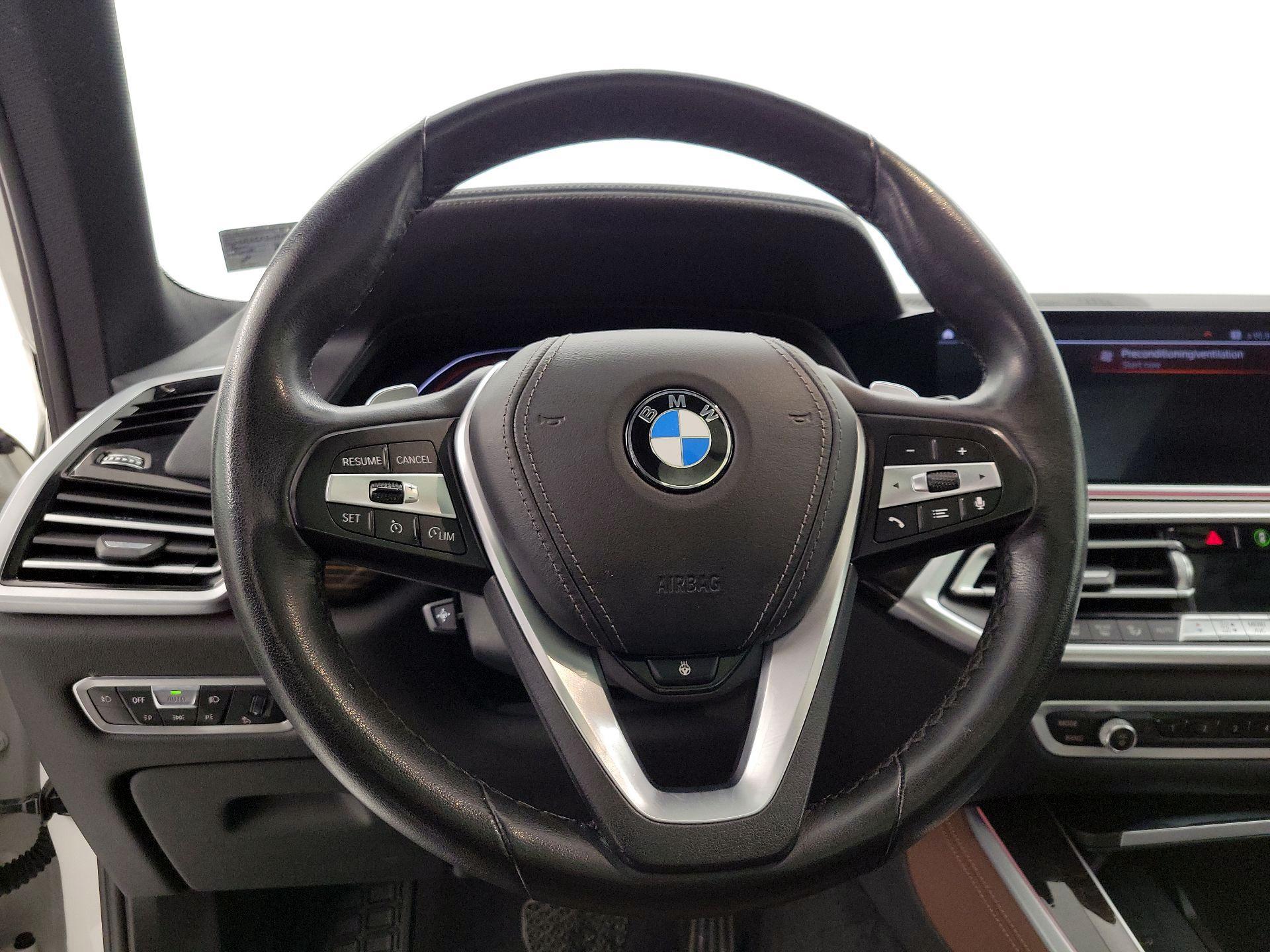 Thumbnail: 2021 BMW X5 - 10