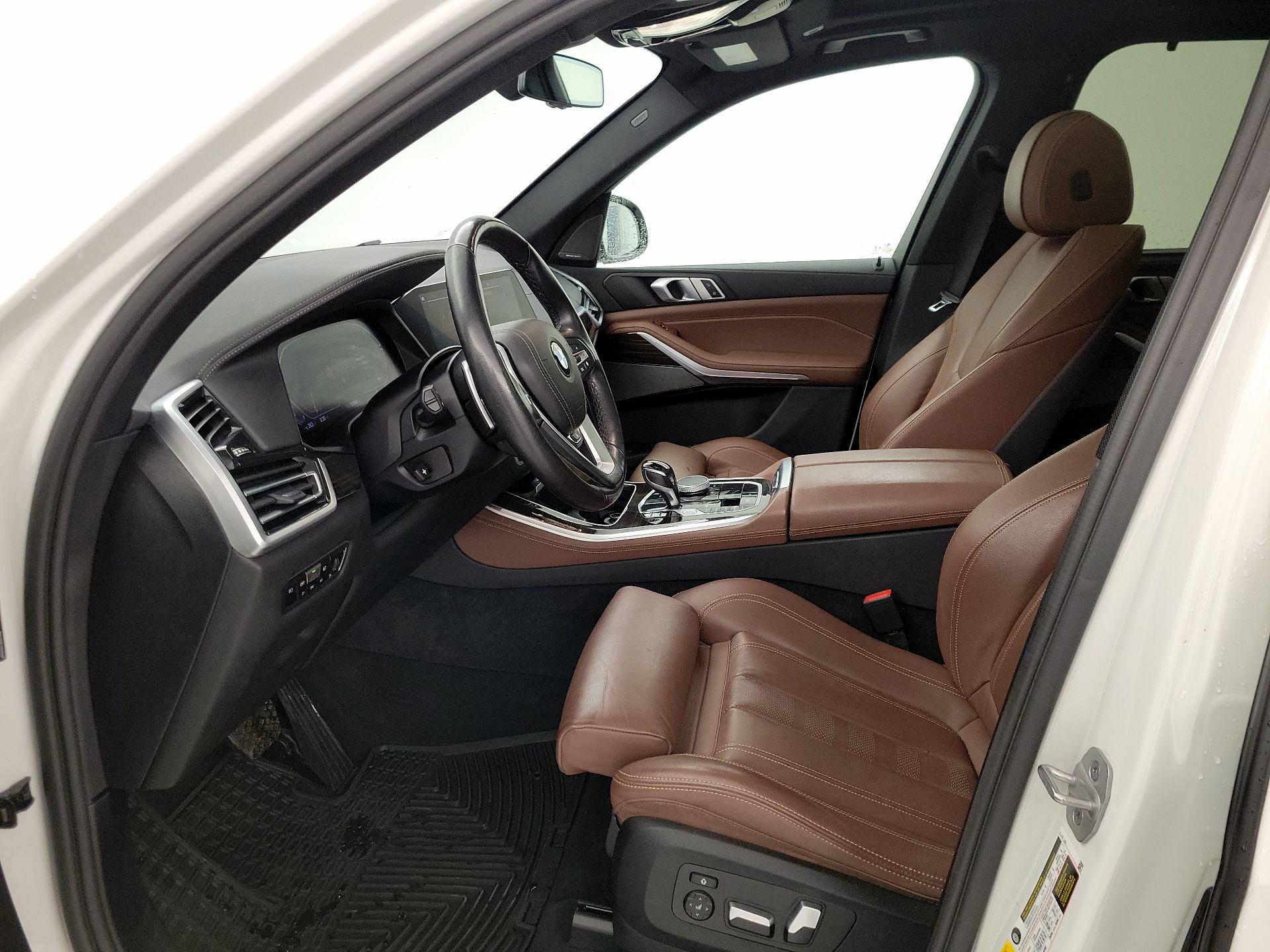 Thumbnail: 2021 BMW X5 - 11