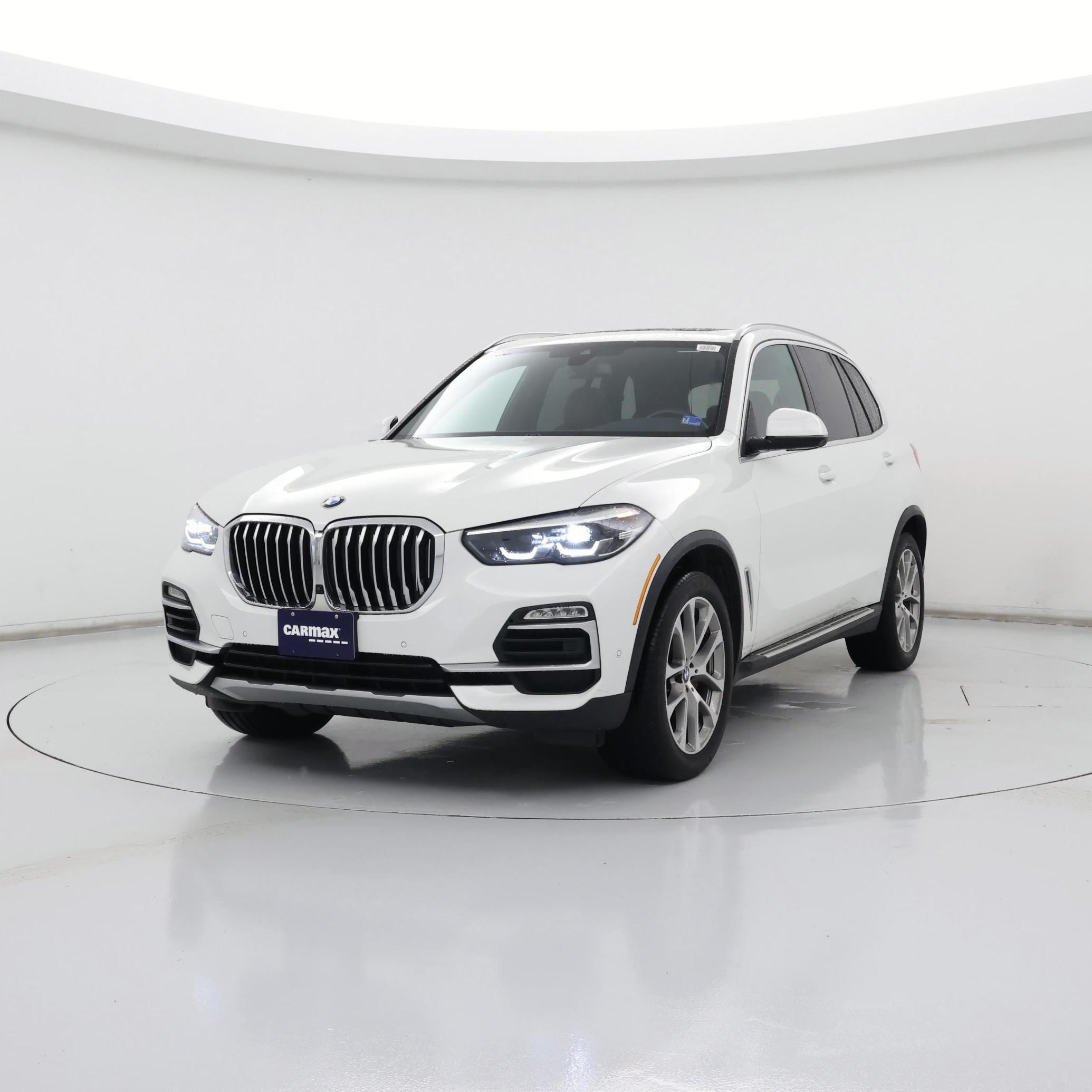 Thumbnail: 2021 BMW X5 - 4