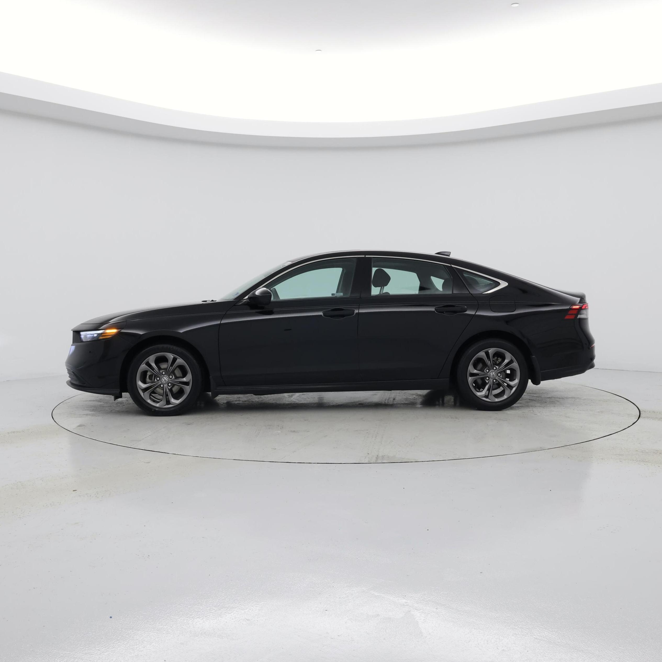 Thumbnail: 2023 Honda Accord - 3