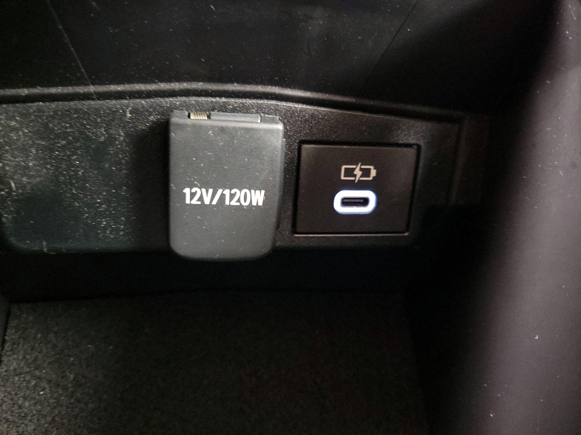 Thumbnail: 2024 Toyota Corolla - 18