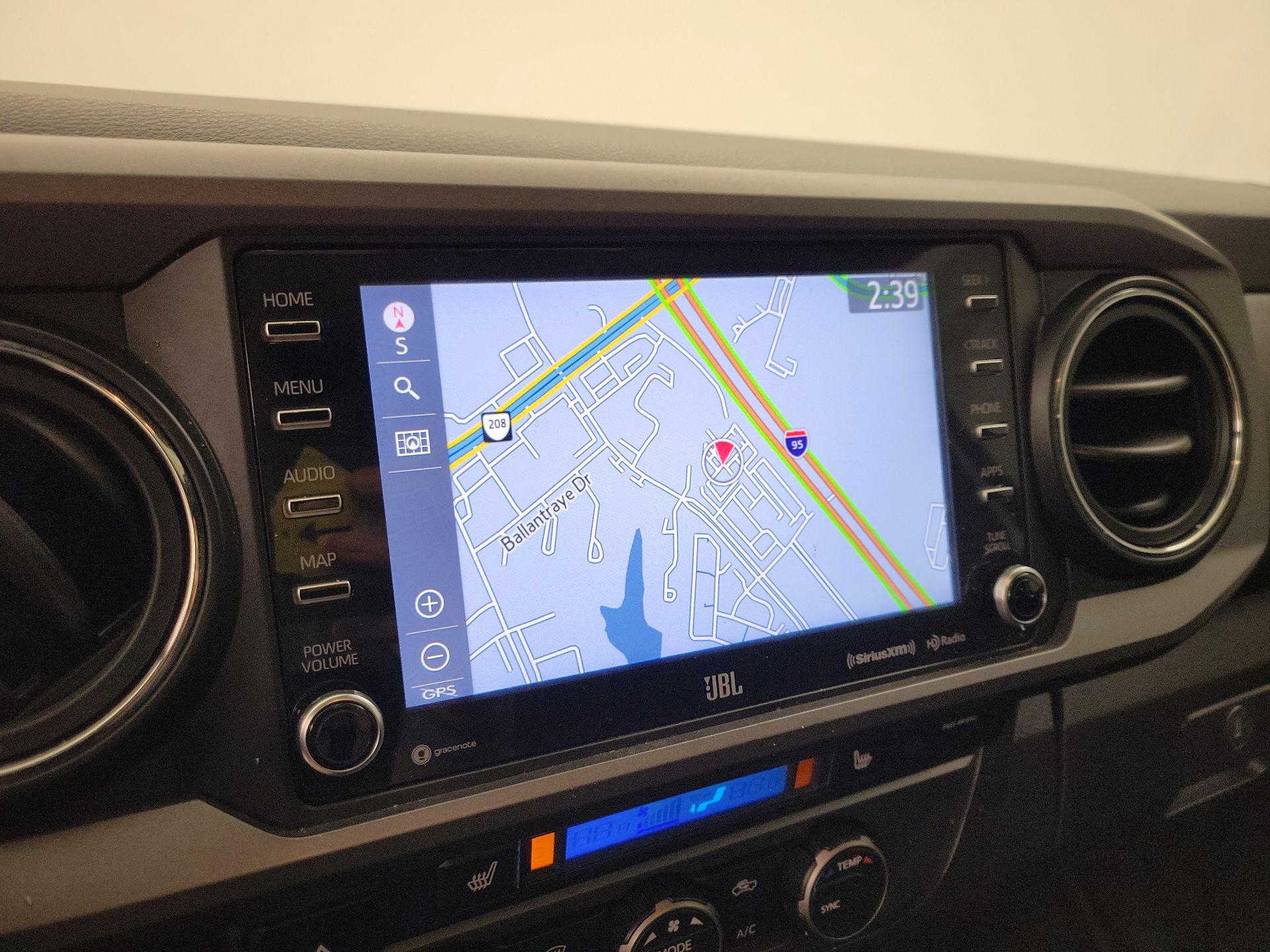 Thumbnail: 2022 Toyota Tacoma - 14