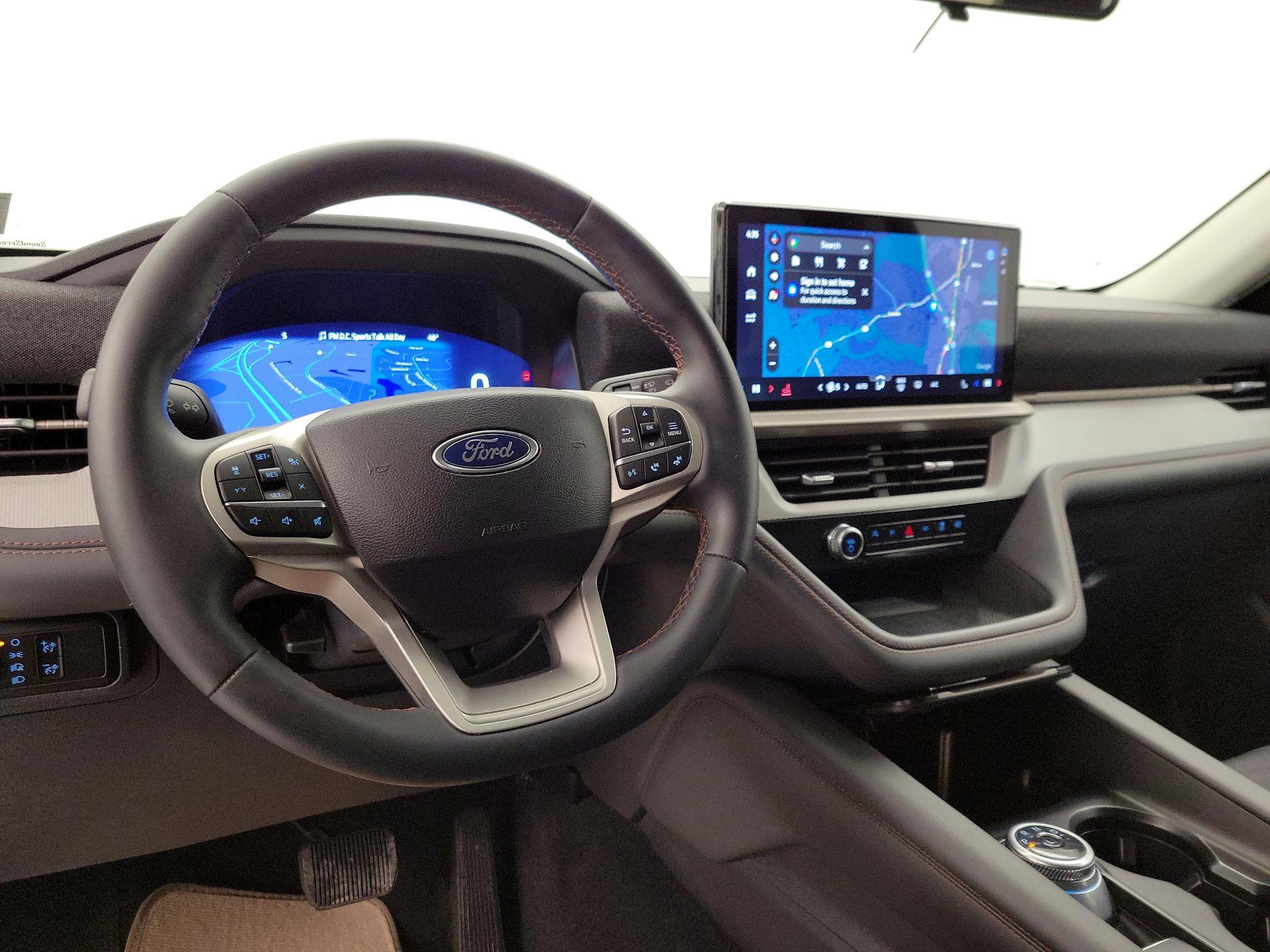 Thumbnail: 2025 Ford Explorer - 9