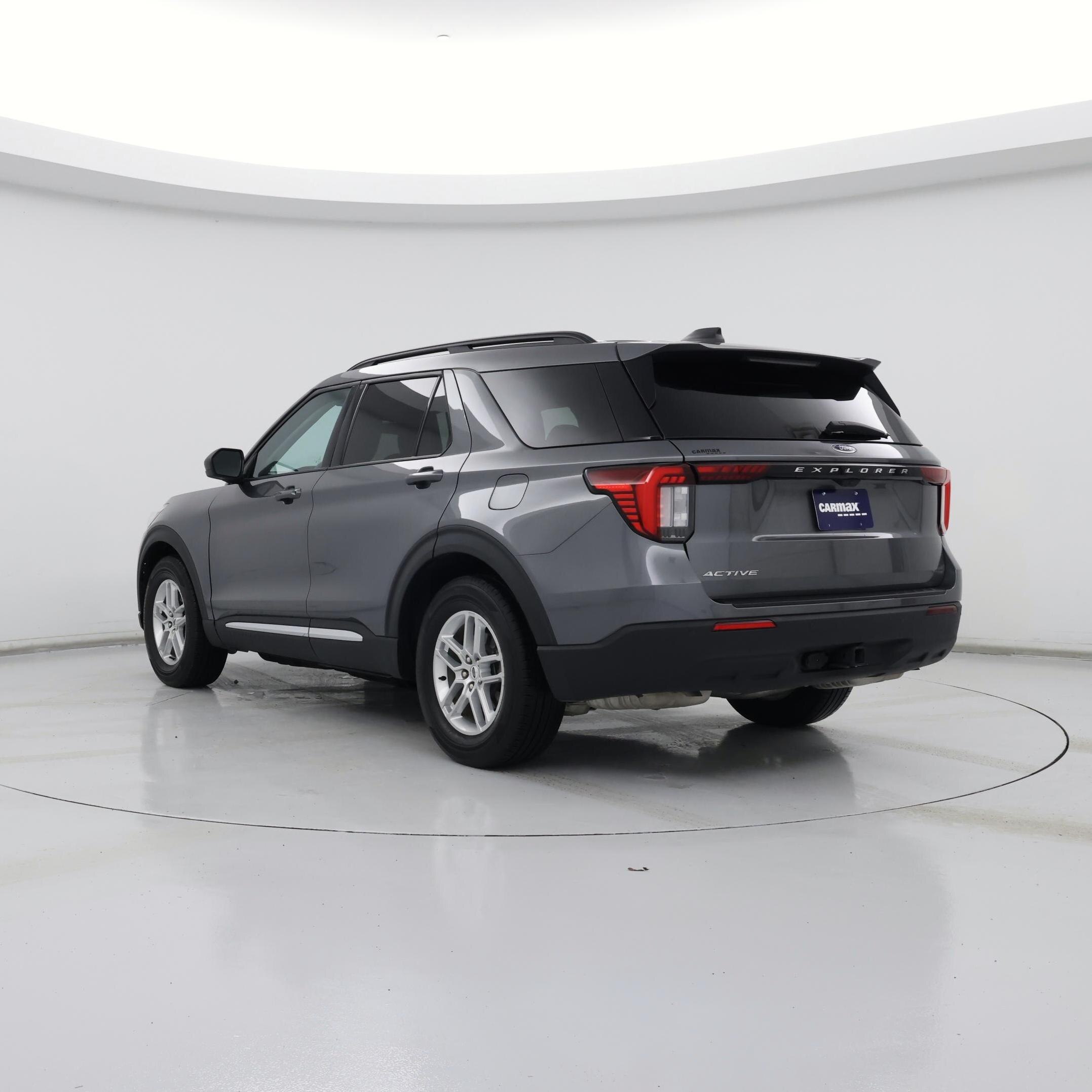 Thumbnail: 2025 Ford Explorer - 2