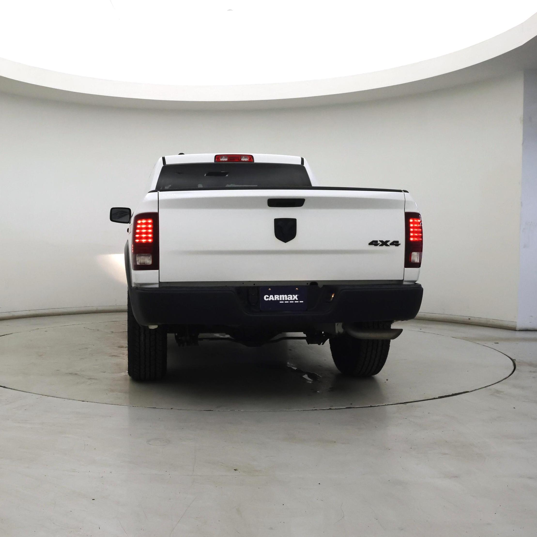 Thumbnail: 2022 RAM 1500 Classic - 6