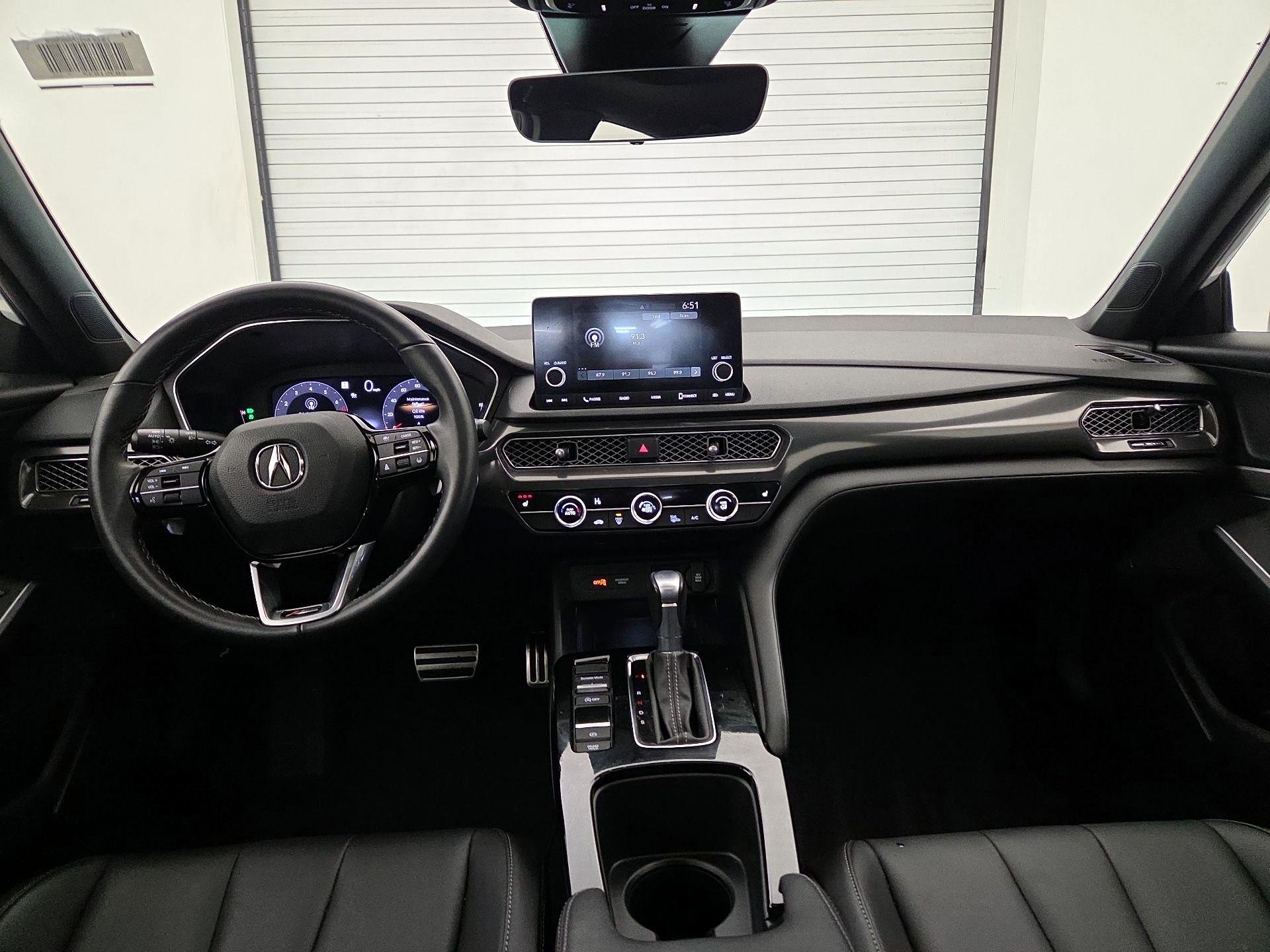 Thumbnail: 2023 Acura Integra - 9