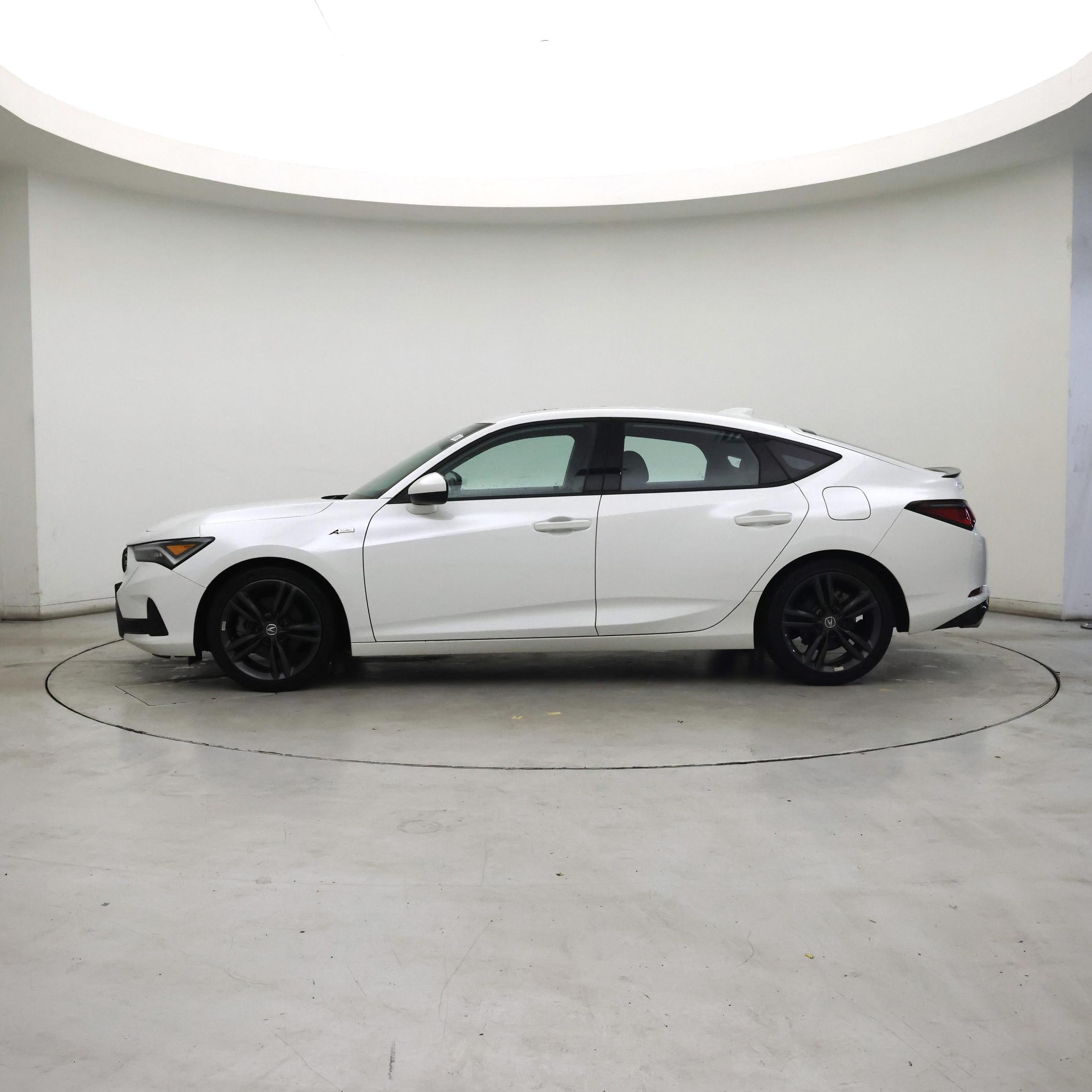 Thumbnail: 2023 Acura Integra - 3