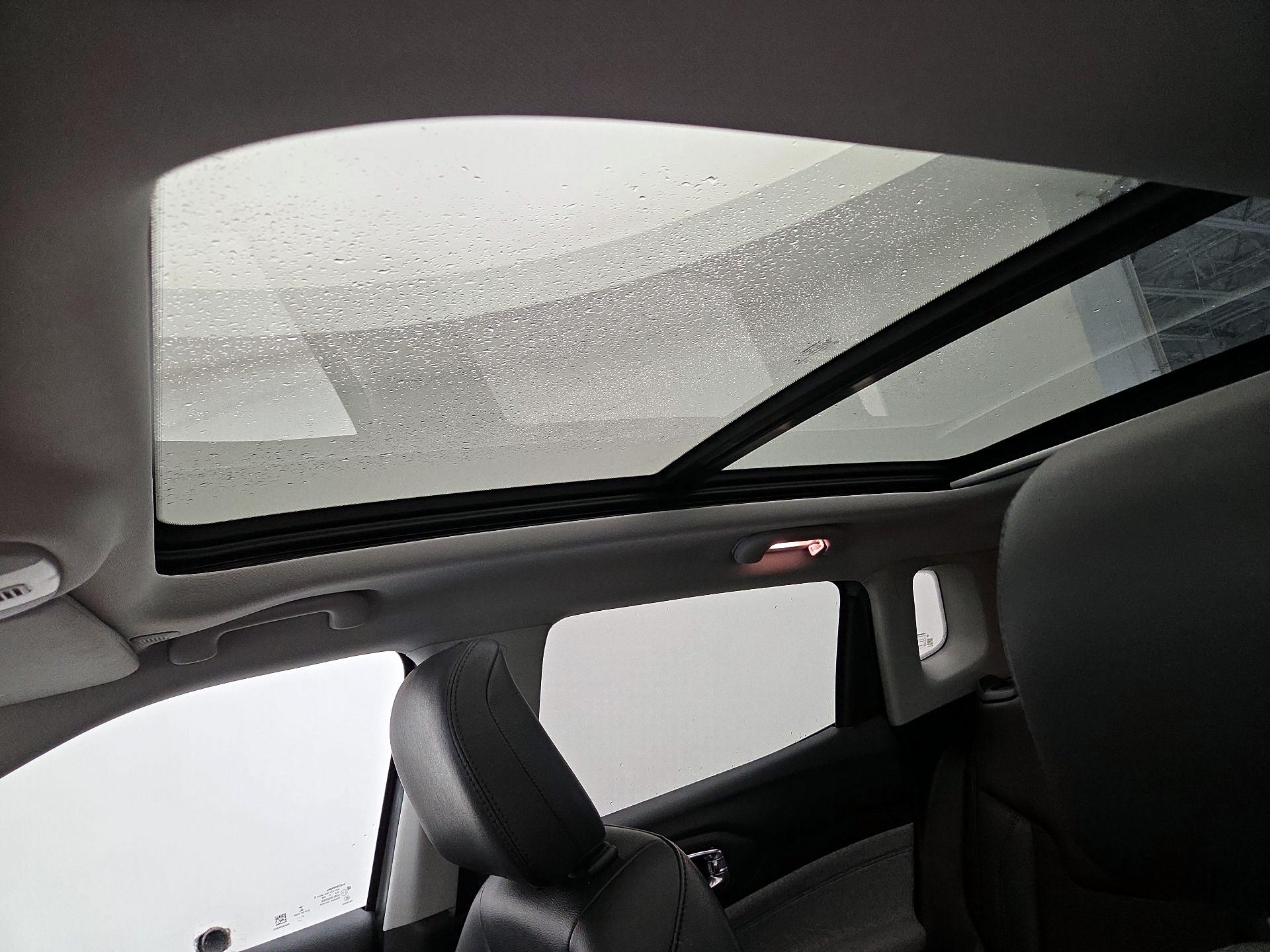 Thumbnail: 2022 Jeep Compass - 19