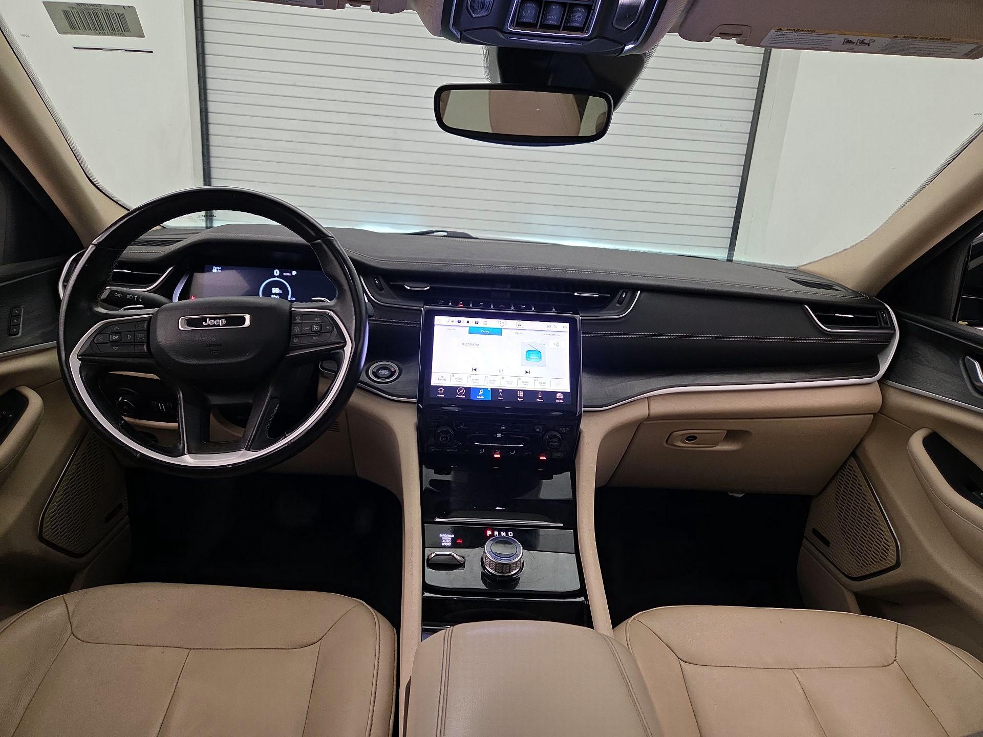 Thumbnail: 2022 Jeep Grand Cherokee L - 9