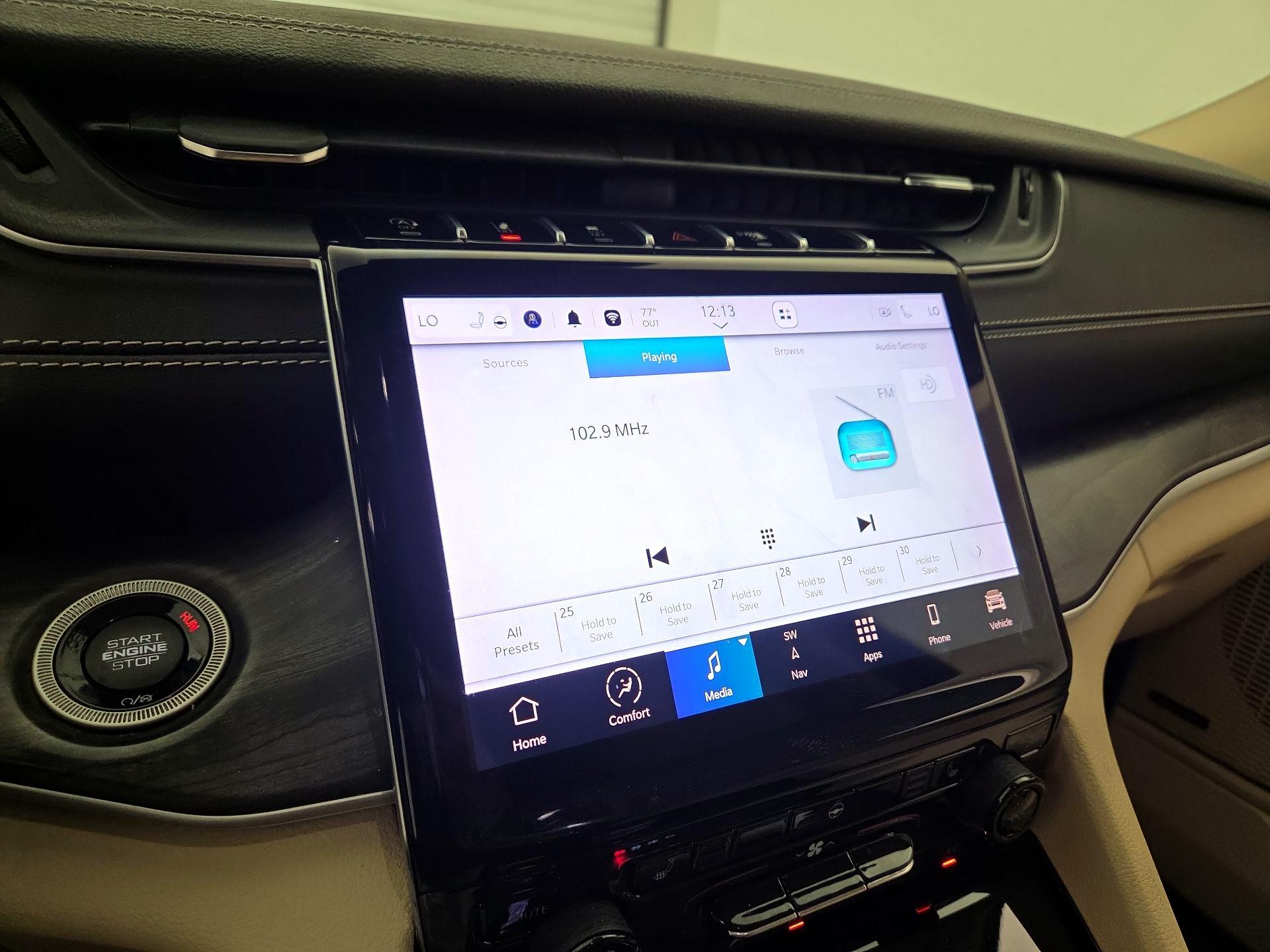 Thumbnail: 2022 Jeep Grand Cherokee L - 15