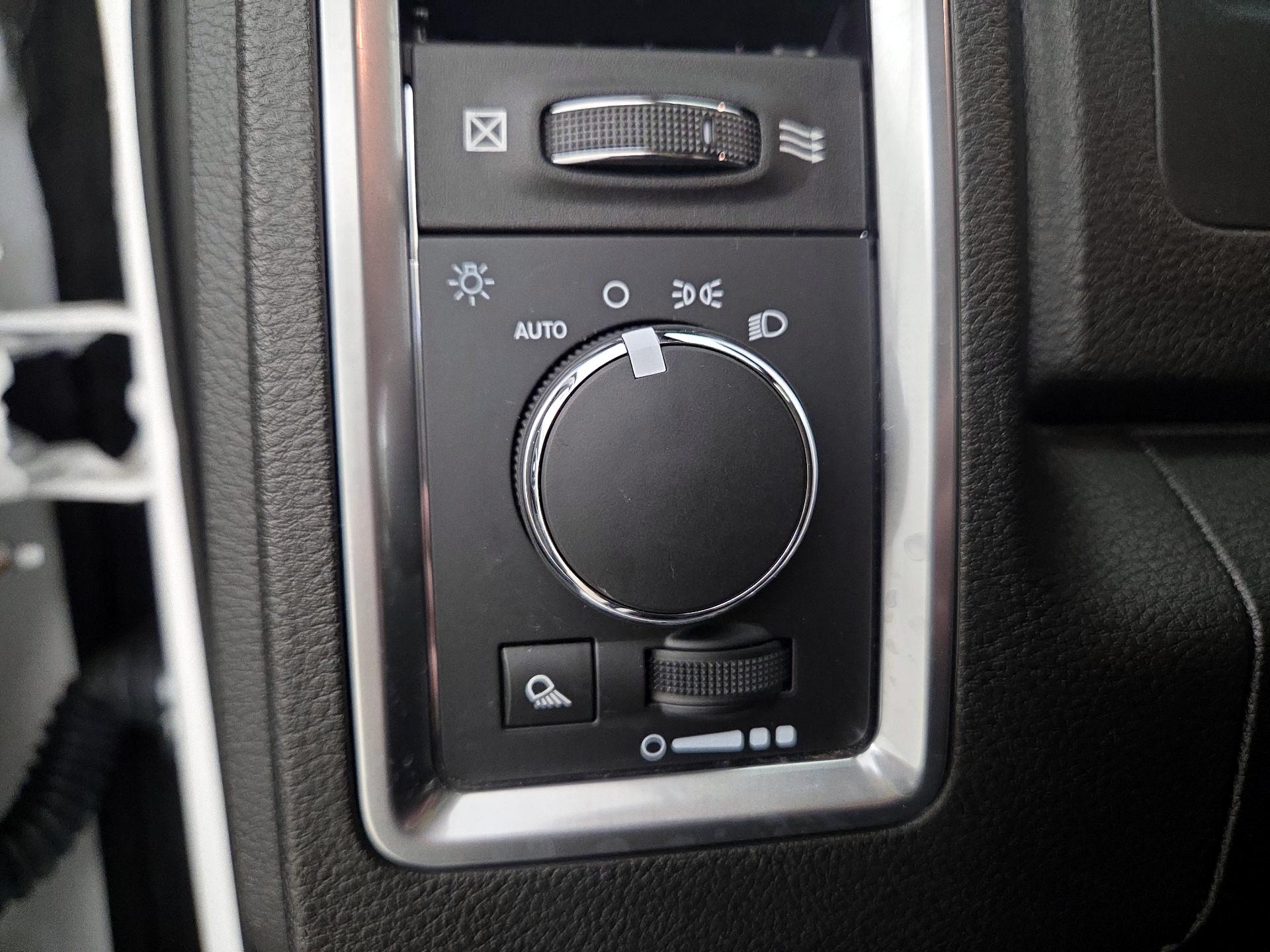 Thumbnail: 2022 RAM 1500 Classic - 13