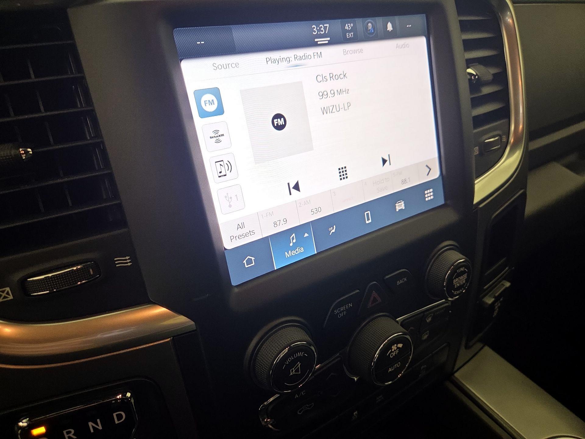 Thumbnail: 2022 RAM 1500 Classic - 15