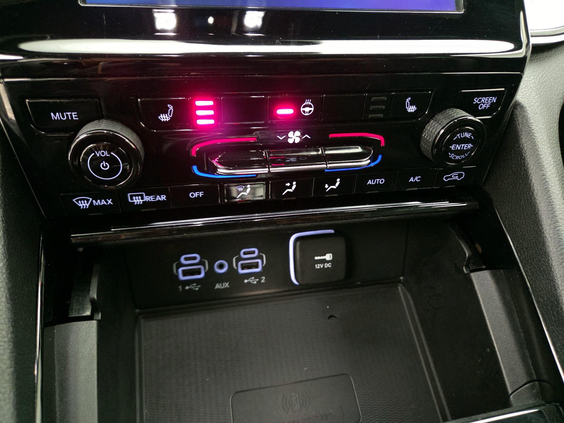 Thumbnail: 2023 Jeep Grand Cherokee L - 16