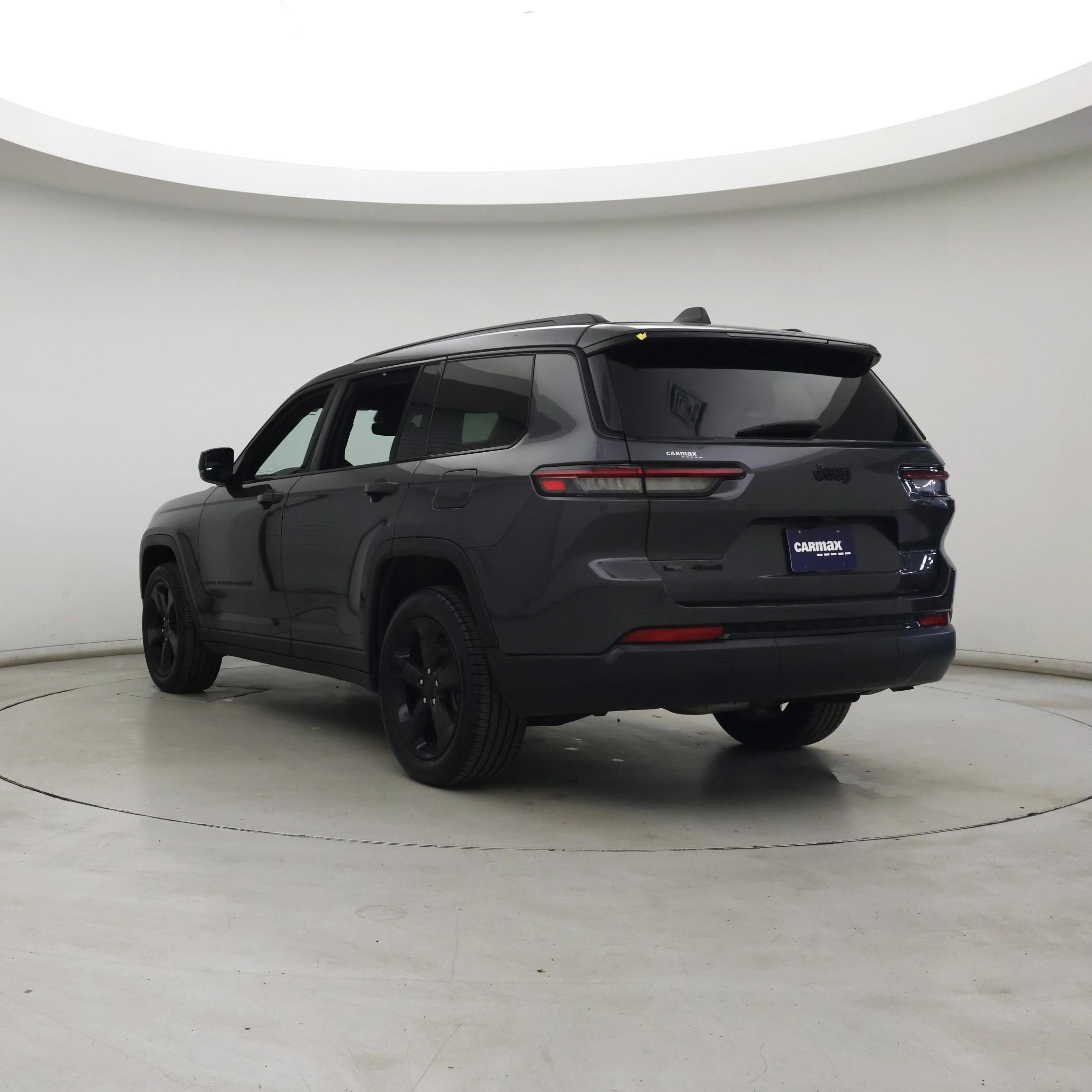 Thumbnail: 2023 Jeep Grand Cherokee L - 2