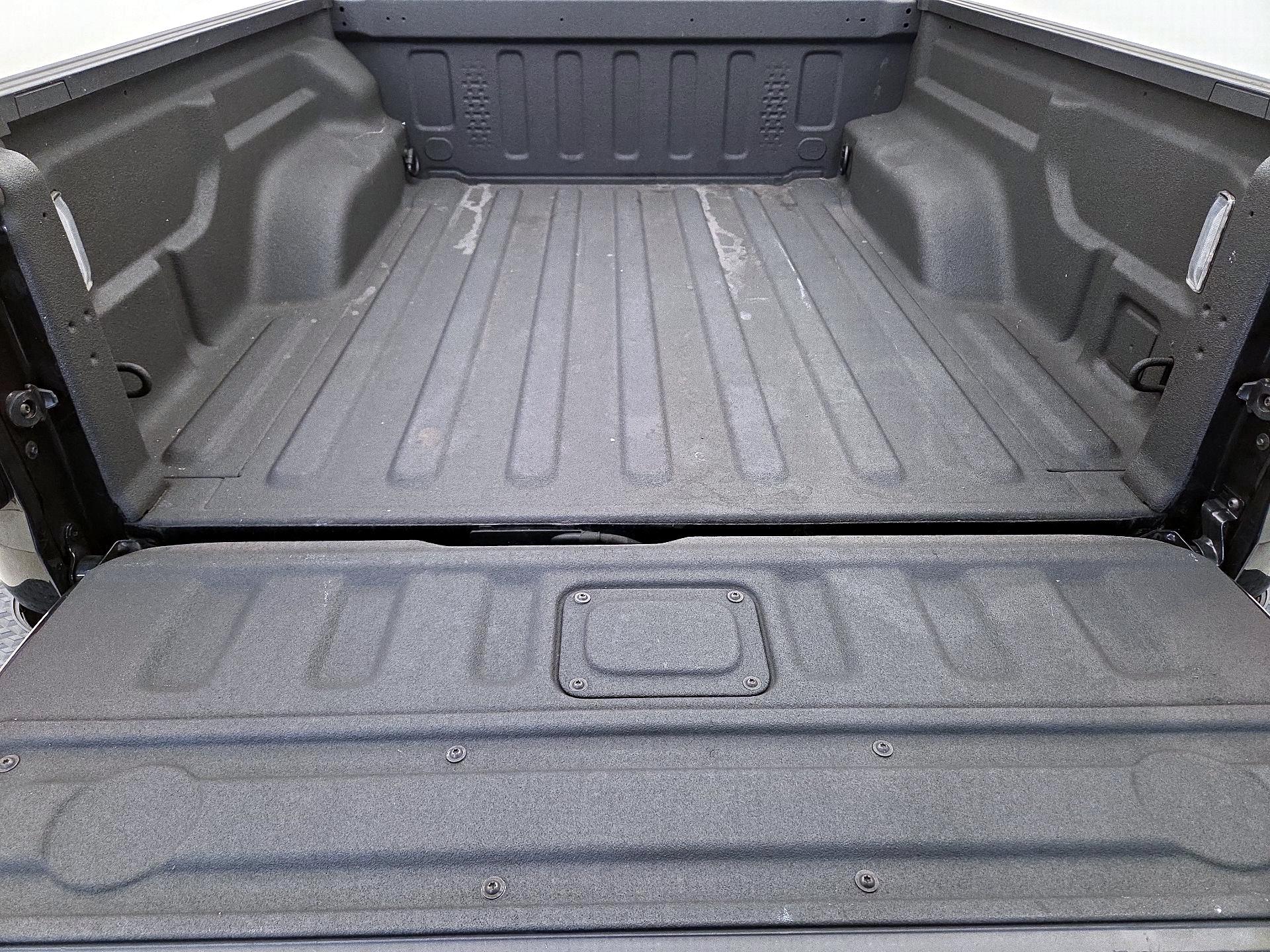 Thumbnail: 2022 Jeep Gladiator - 20