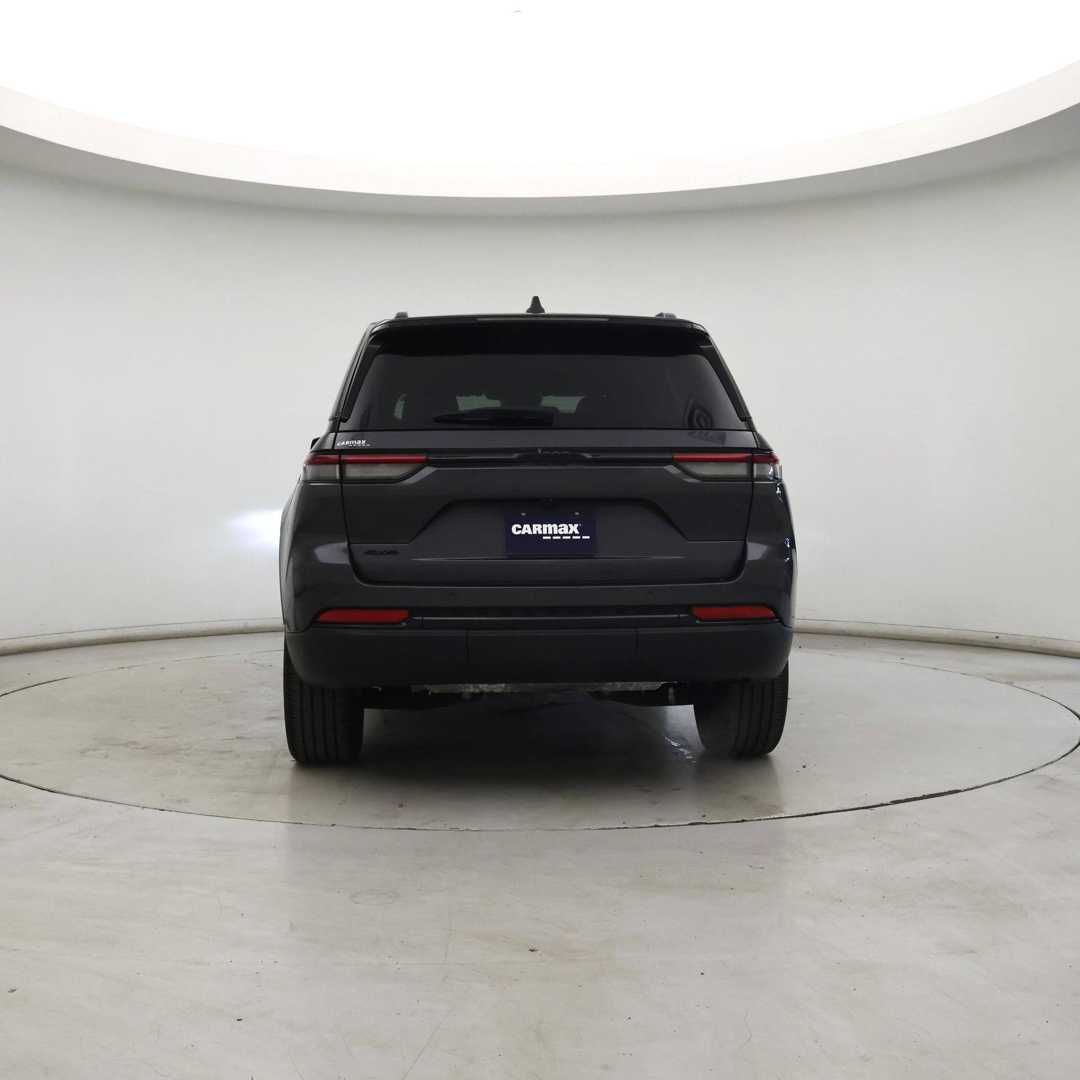 Thumbnail: 2022 Jeep Grand Cherokee - 6