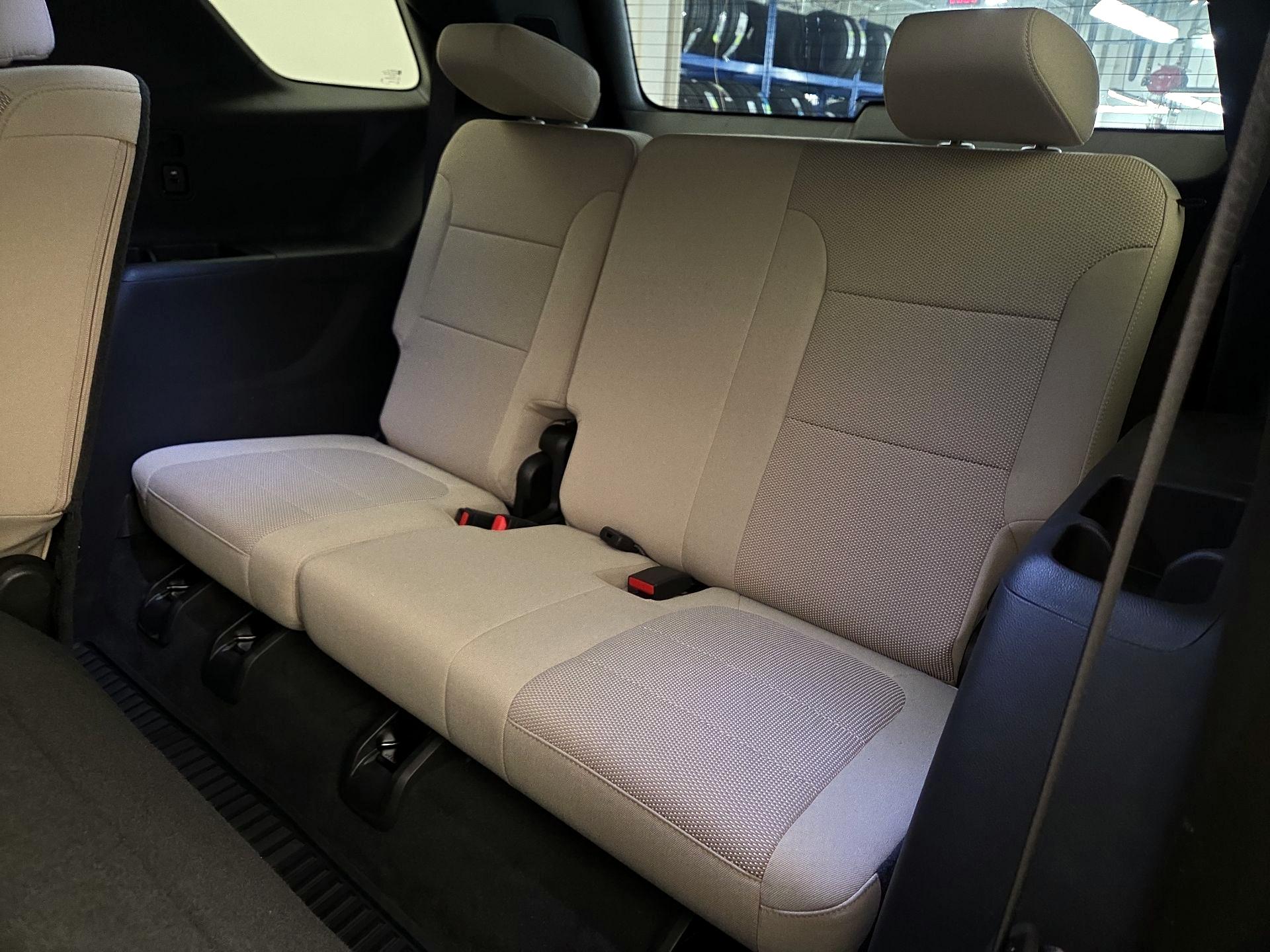 Thumbnail: 2023 Chevrolet Traverse - 20