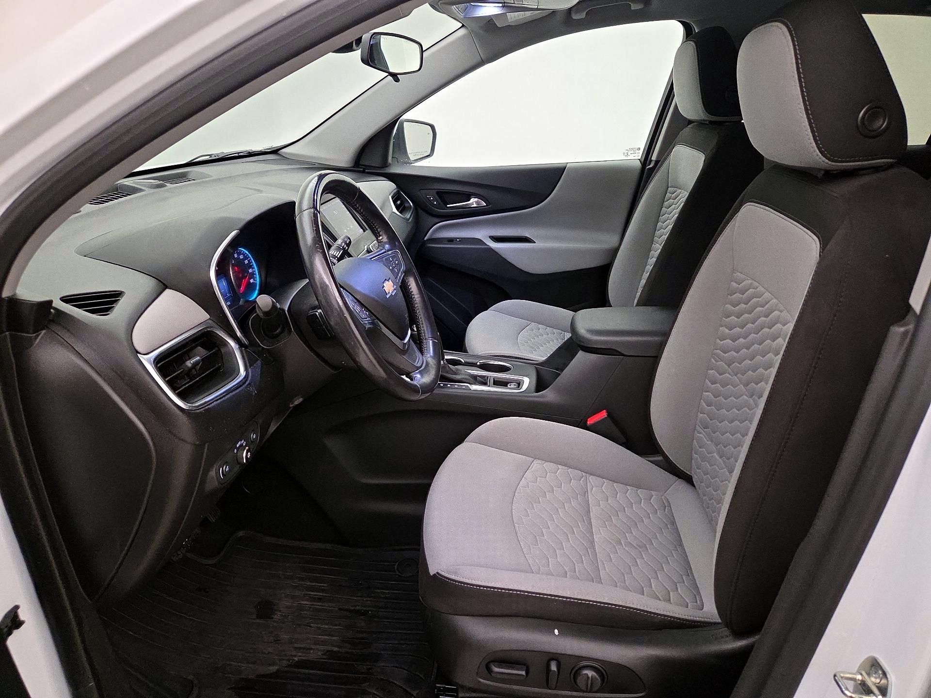 Thumbnail: 2021 Chevrolet Equinox - 11