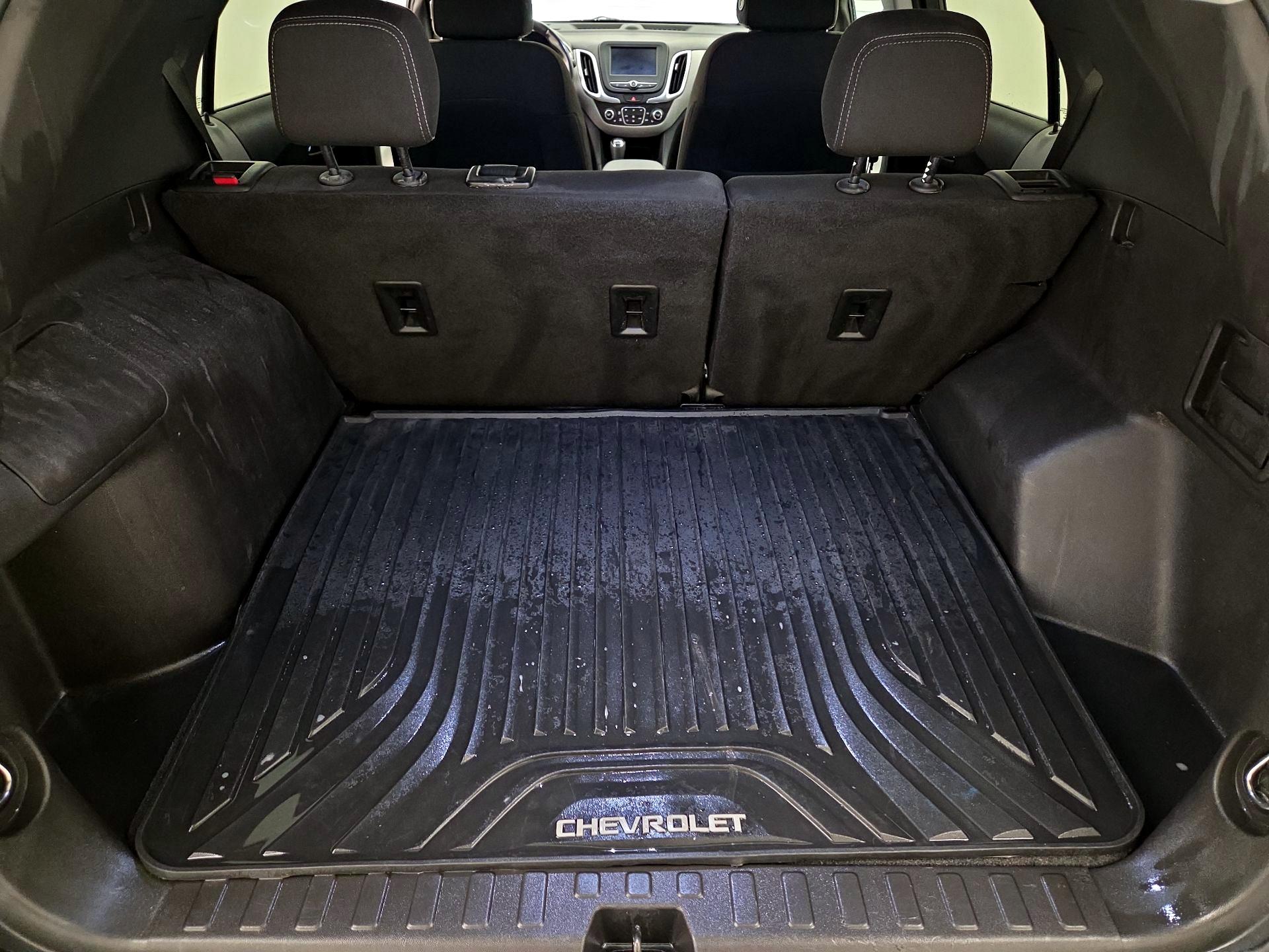 Thumbnail: 2021 Chevrolet Equinox - 20