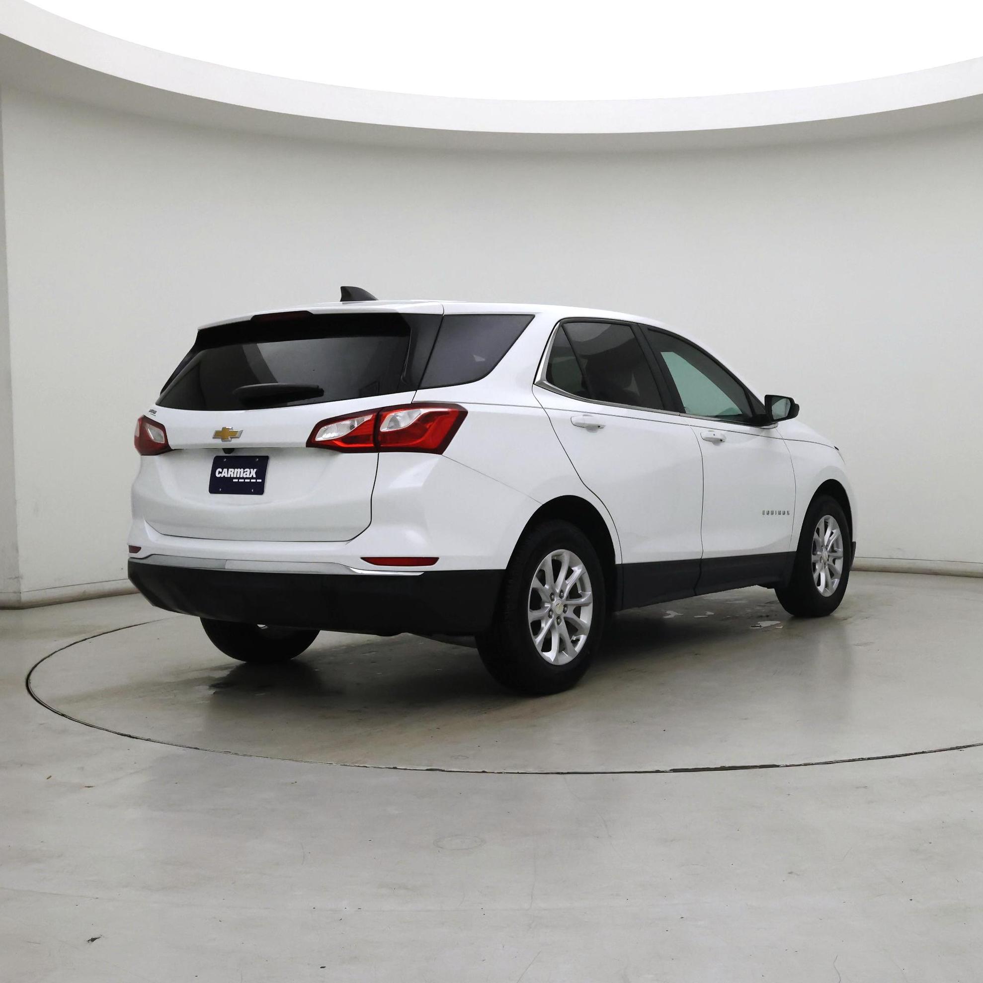 Thumbnail: 2021 Chevrolet Equinox - 8