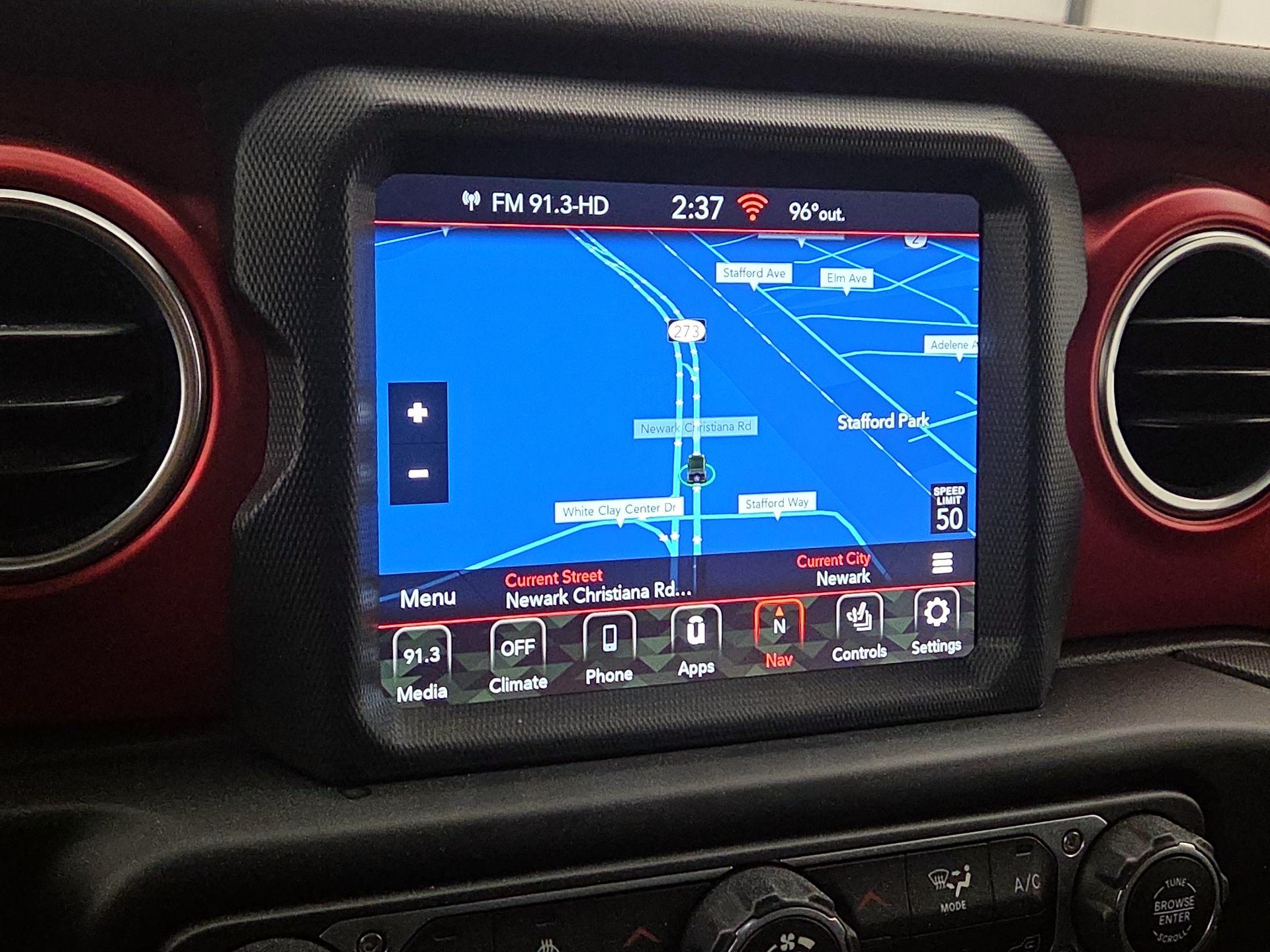 Thumbnail: 2021 Jeep Gladiator - 14