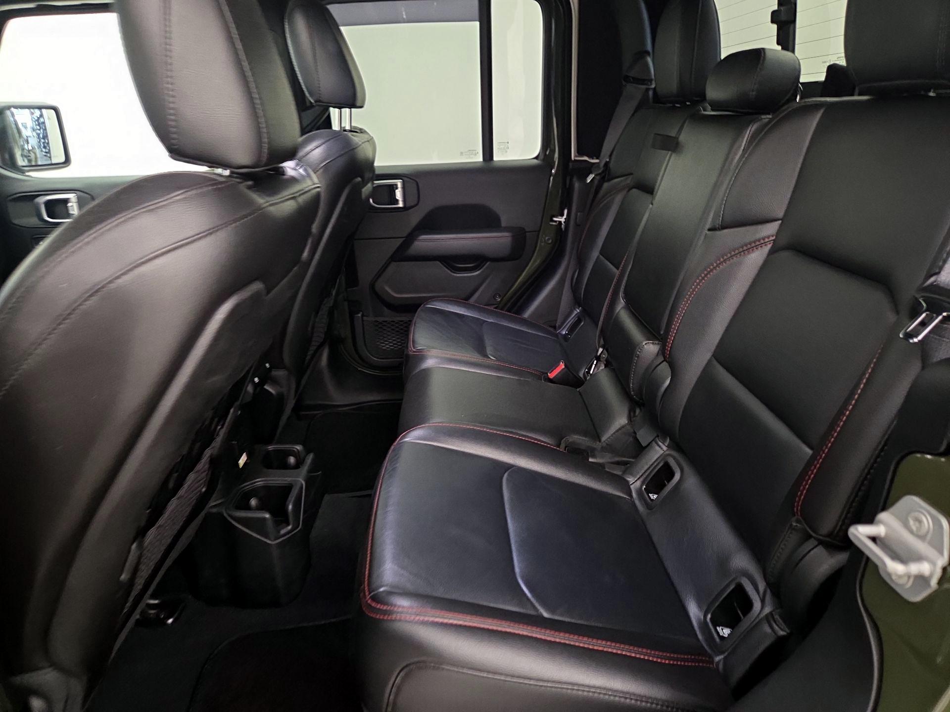 Thumbnail: 2021 Jeep Gladiator - 20