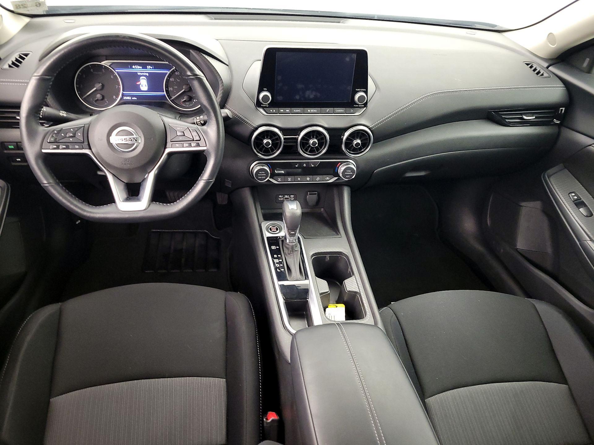 Thumbnail: 2023 Nissan Sentra - 9