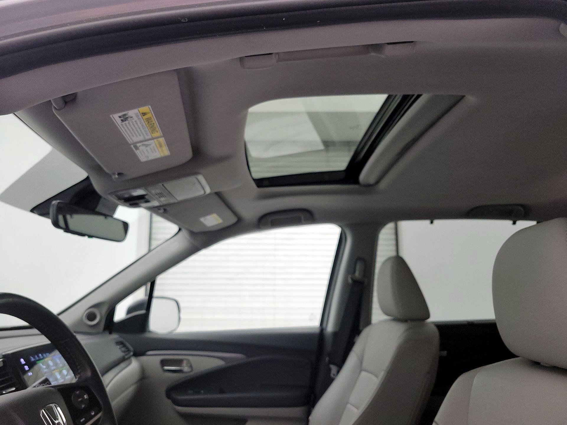 Thumbnail: 2022 Honda Pilot - 19