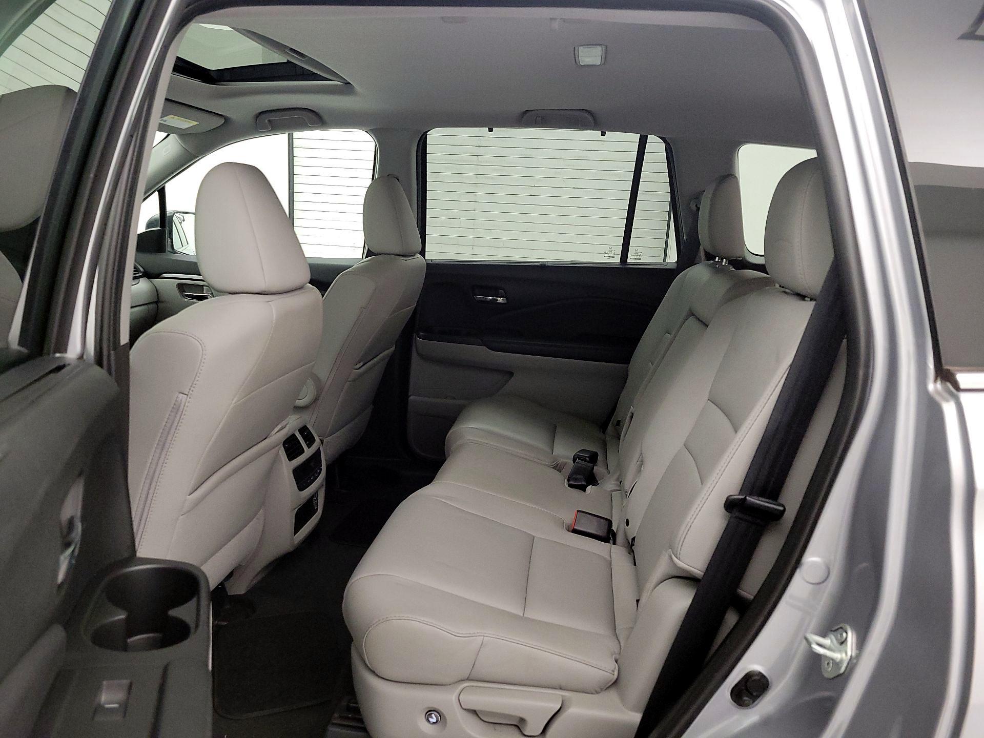 Thumbnail: 2022 Honda Pilot - 20