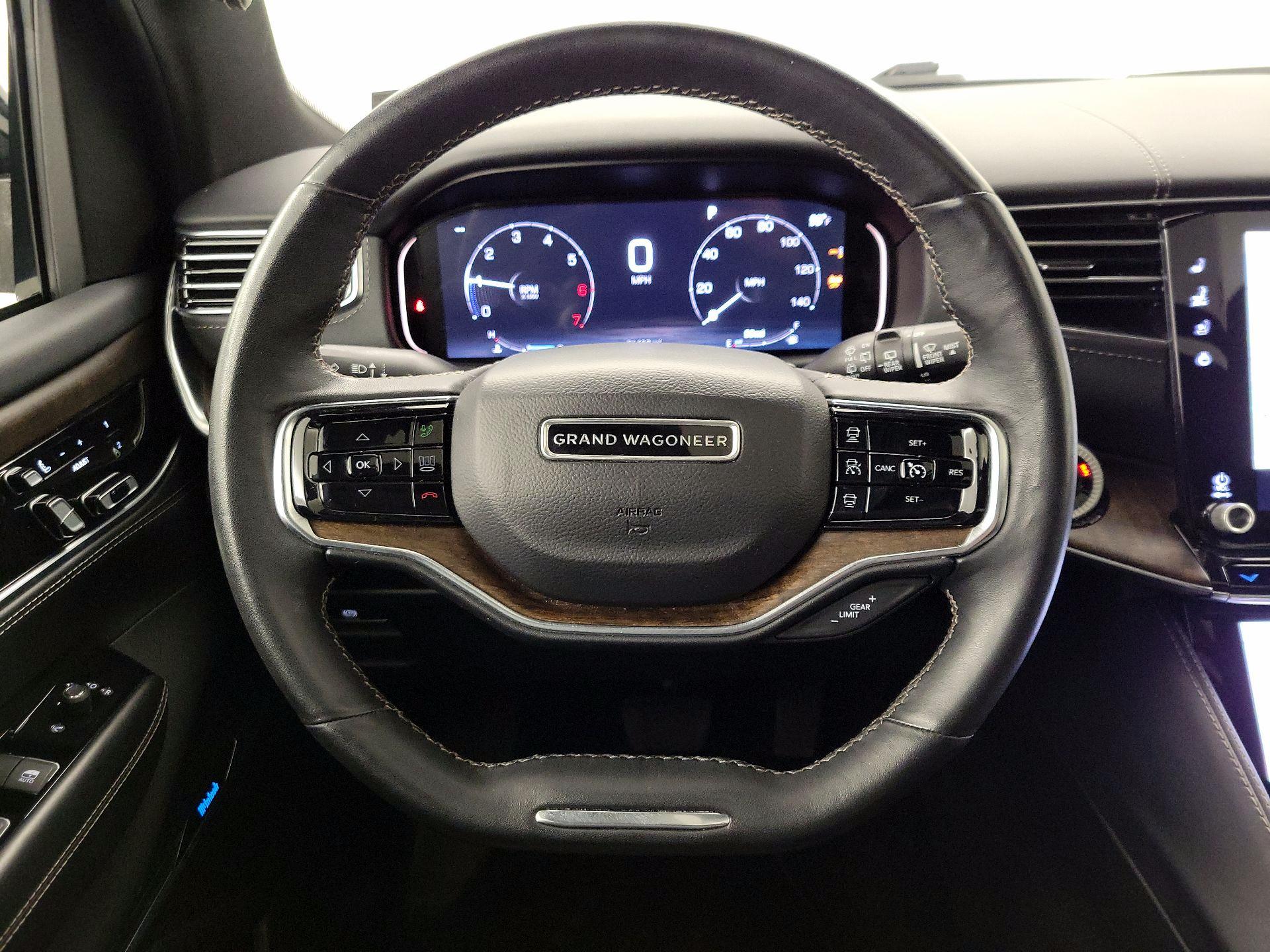 Thumbnail: 2024 Jeep Grand Wagoneer L - 10