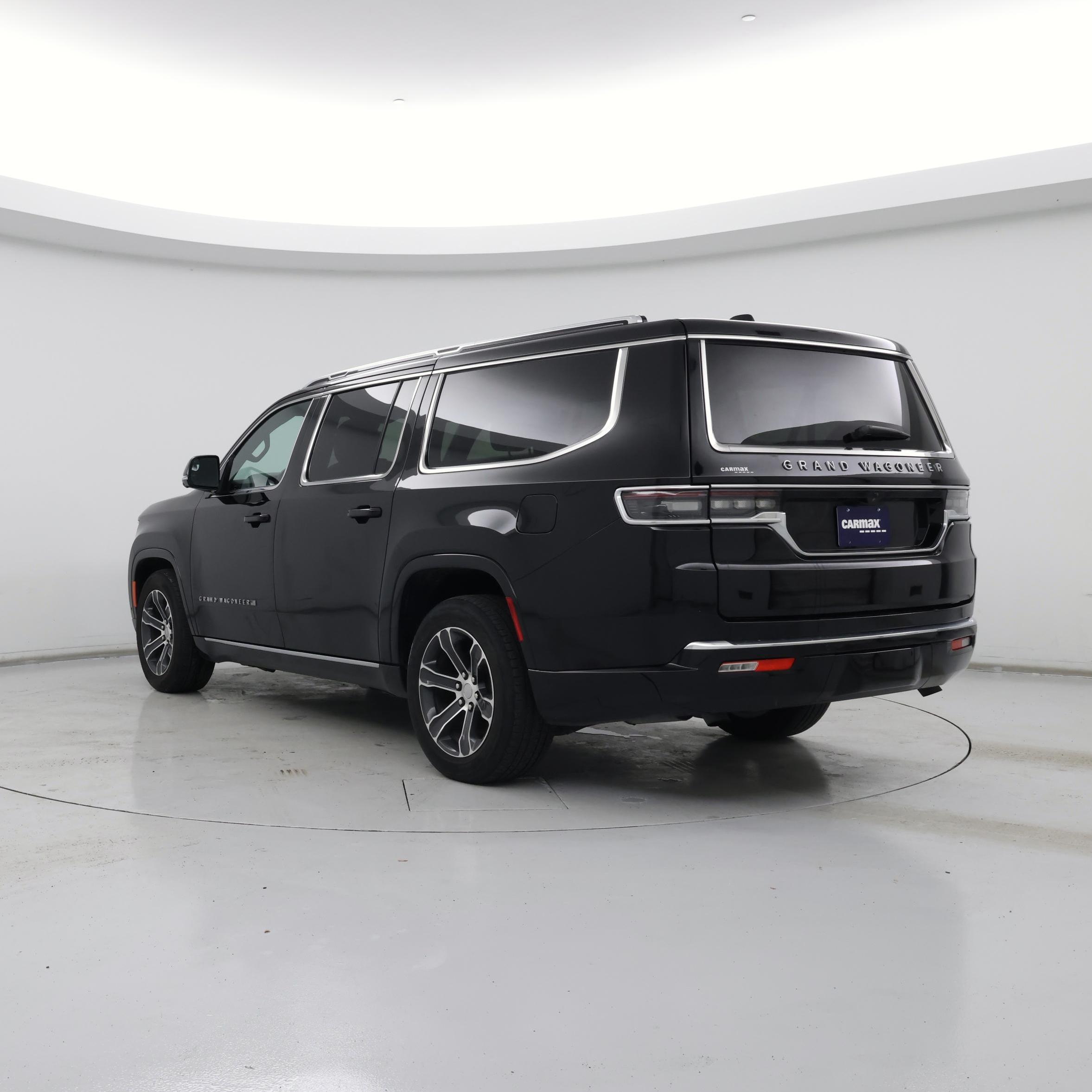 Thumbnail: 2024 Jeep Grand Wagoneer L - 2