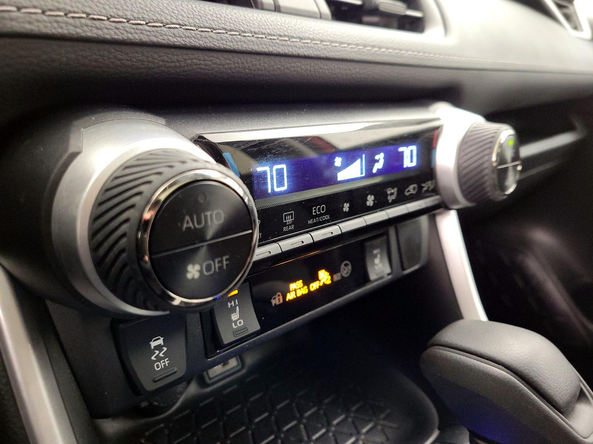 Thumbnail: 2024 Toyota RAV4 - 16