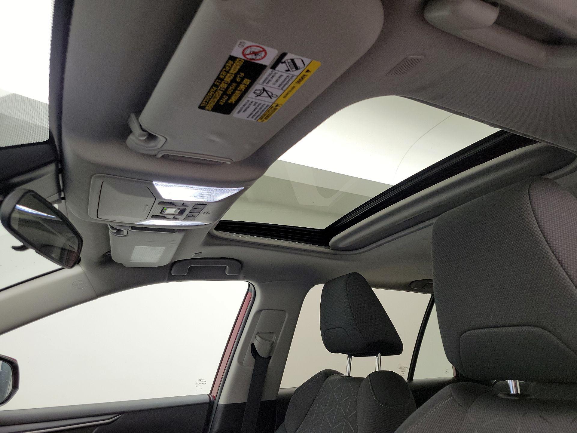 Thumbnail: 2024 Toyota RAV4 - 19