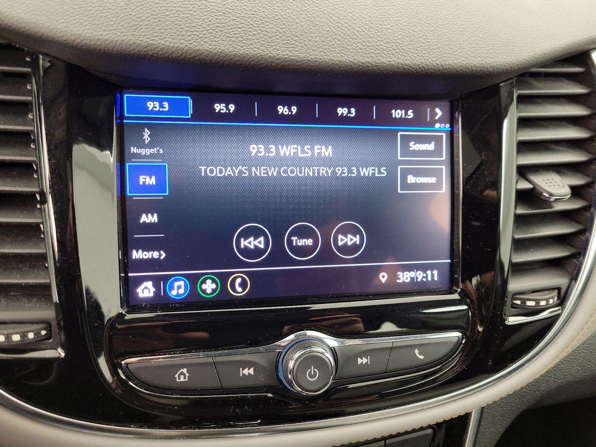 Thumbnail: 2020 Chevrolet Trax - 15