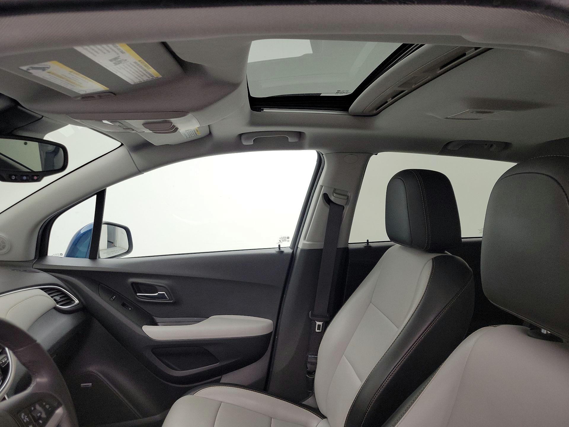 Thumbnail: 2020 Chevrolet Trax - 19