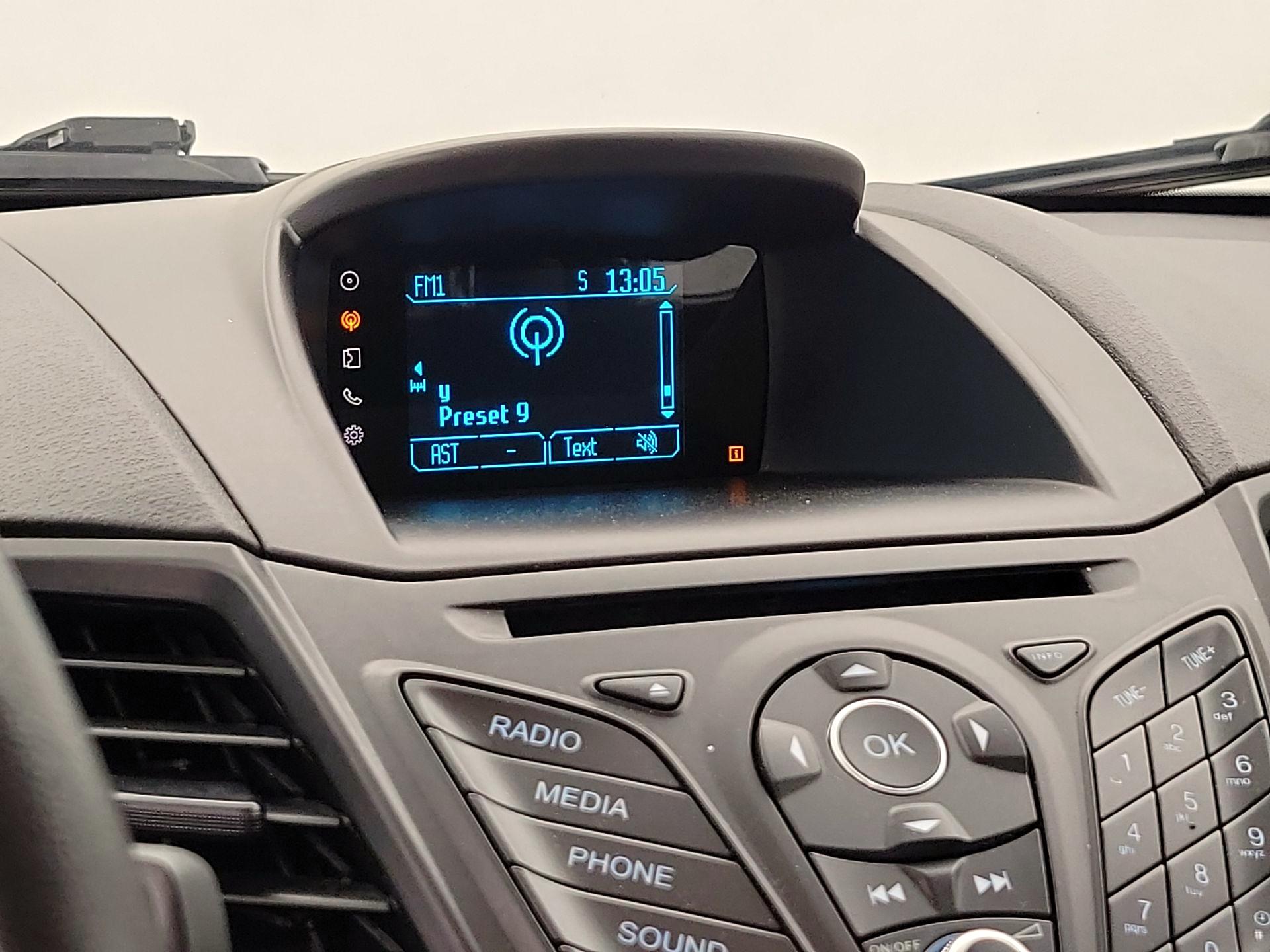 Thumbnail: 2015 Ford Fiesta - 14