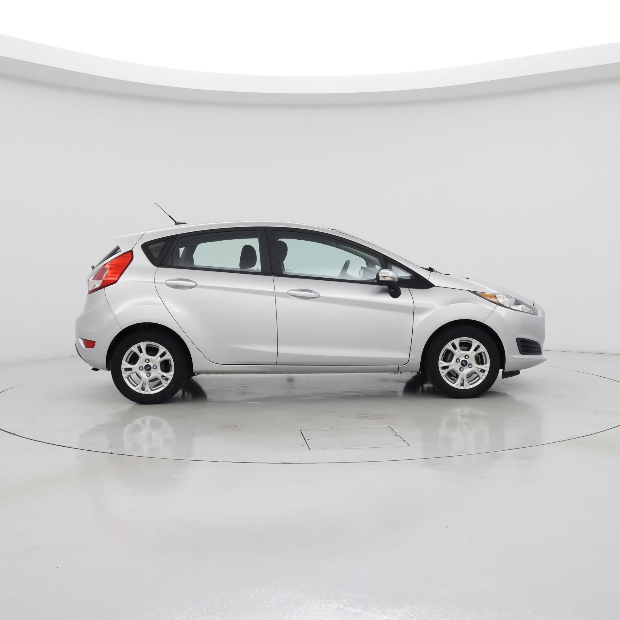 Thumbnail: 2015 Ford Fiesta - 7
