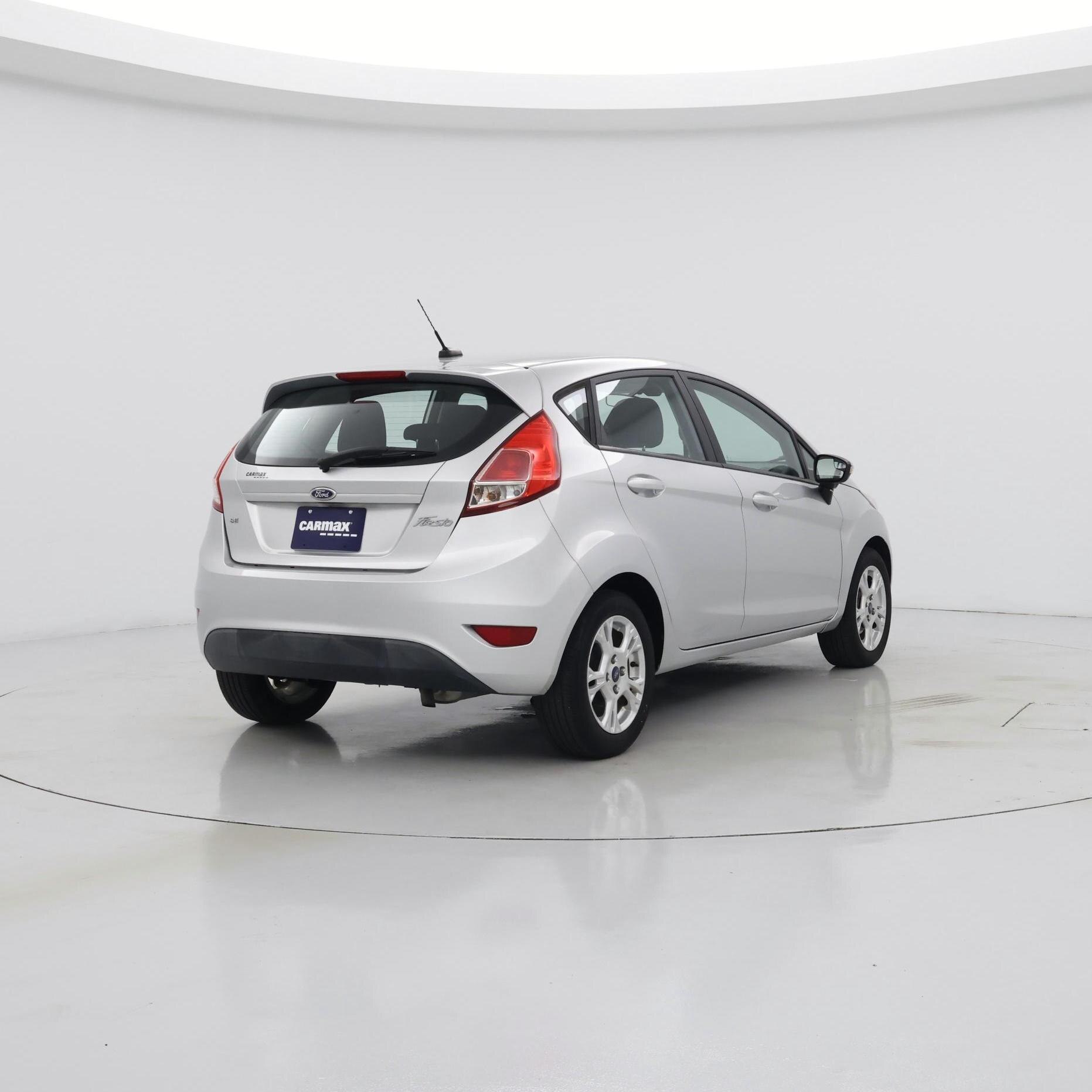 Thumbnail: 2015 Ford Fiesta - 8