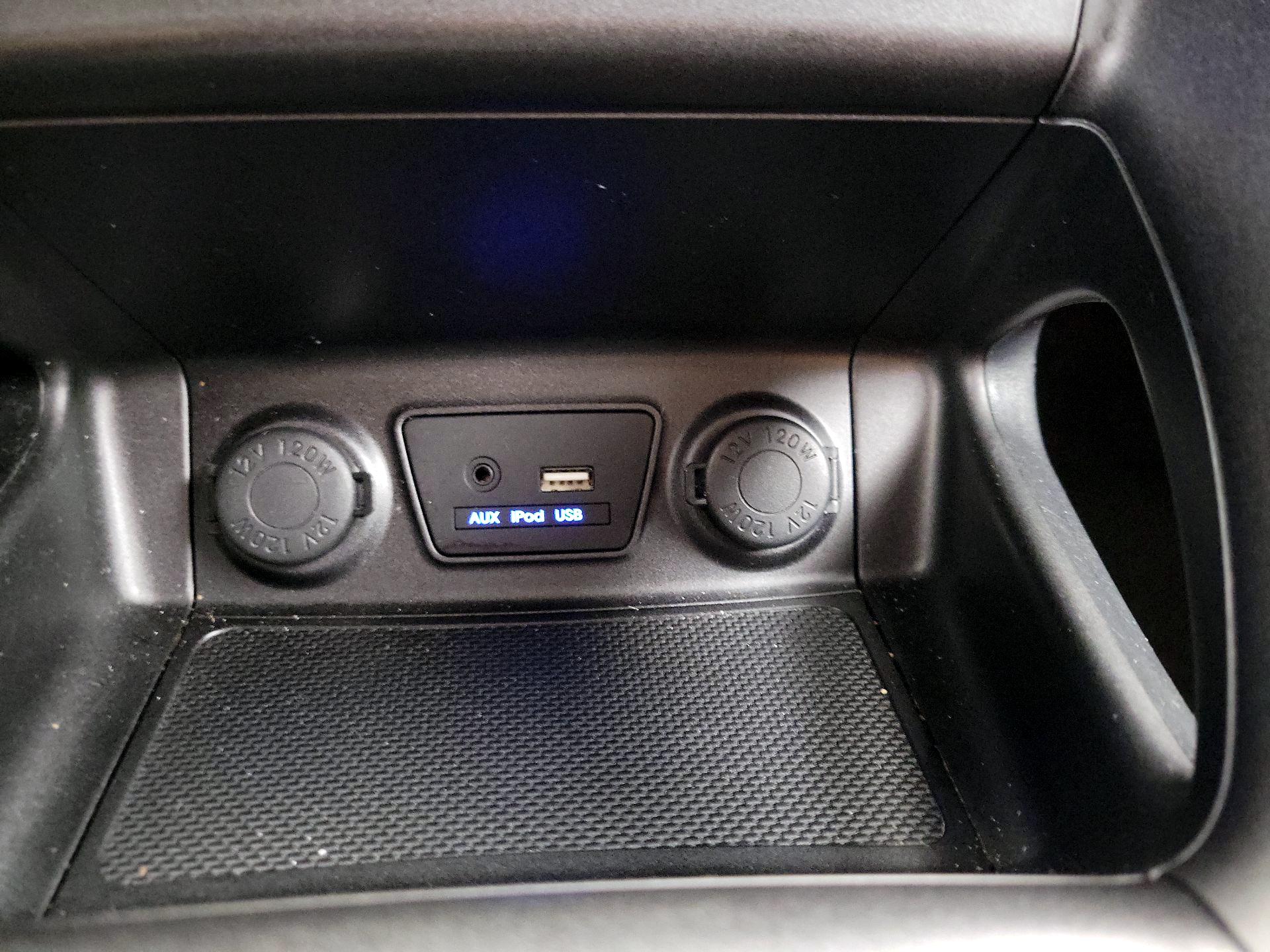 Thumbnail: 2015 Hyundai Tucson - 19