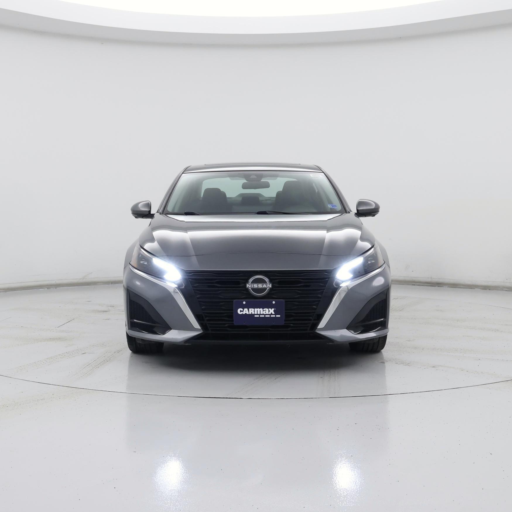 Thumbnail: 2023 Nissan Altima - 5