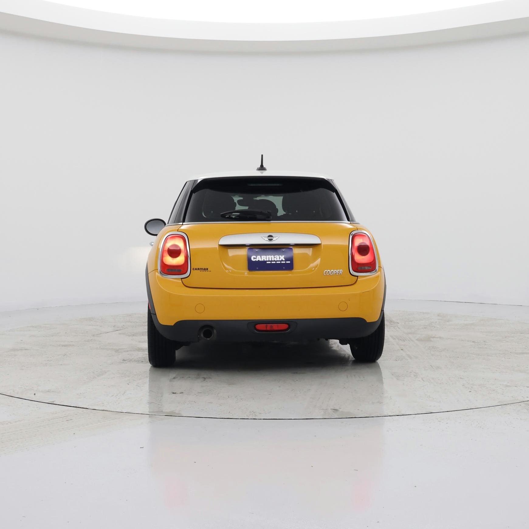 Thumbnail: 2015 MINI Cooper Hardtop - 6