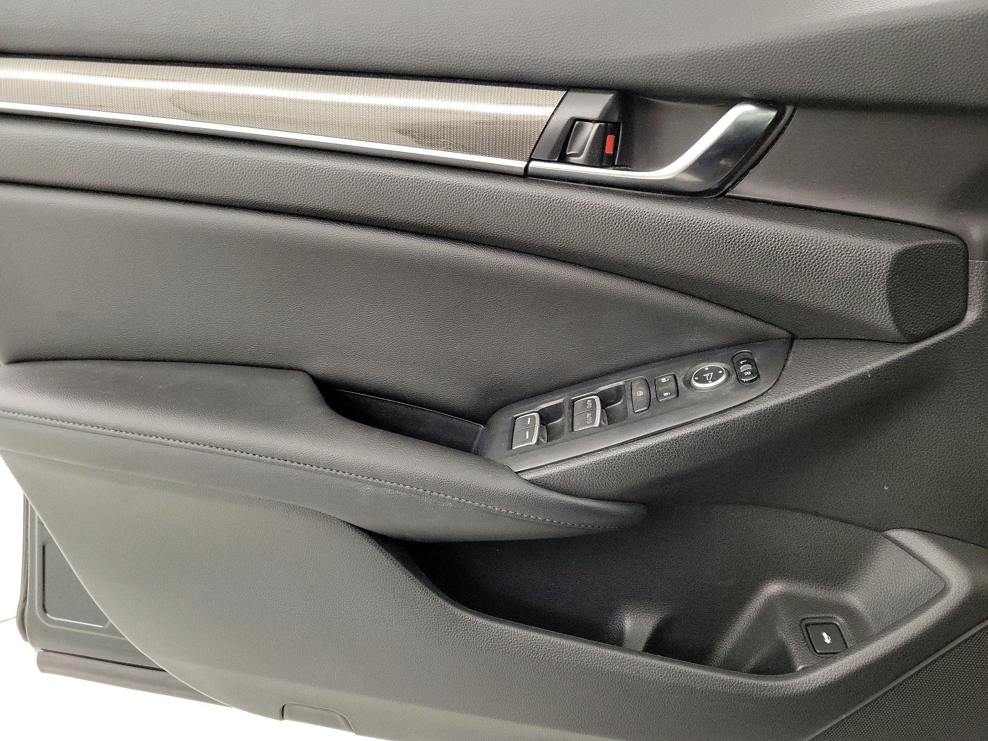 Thumbnail: 2022 Honda Accord - 12