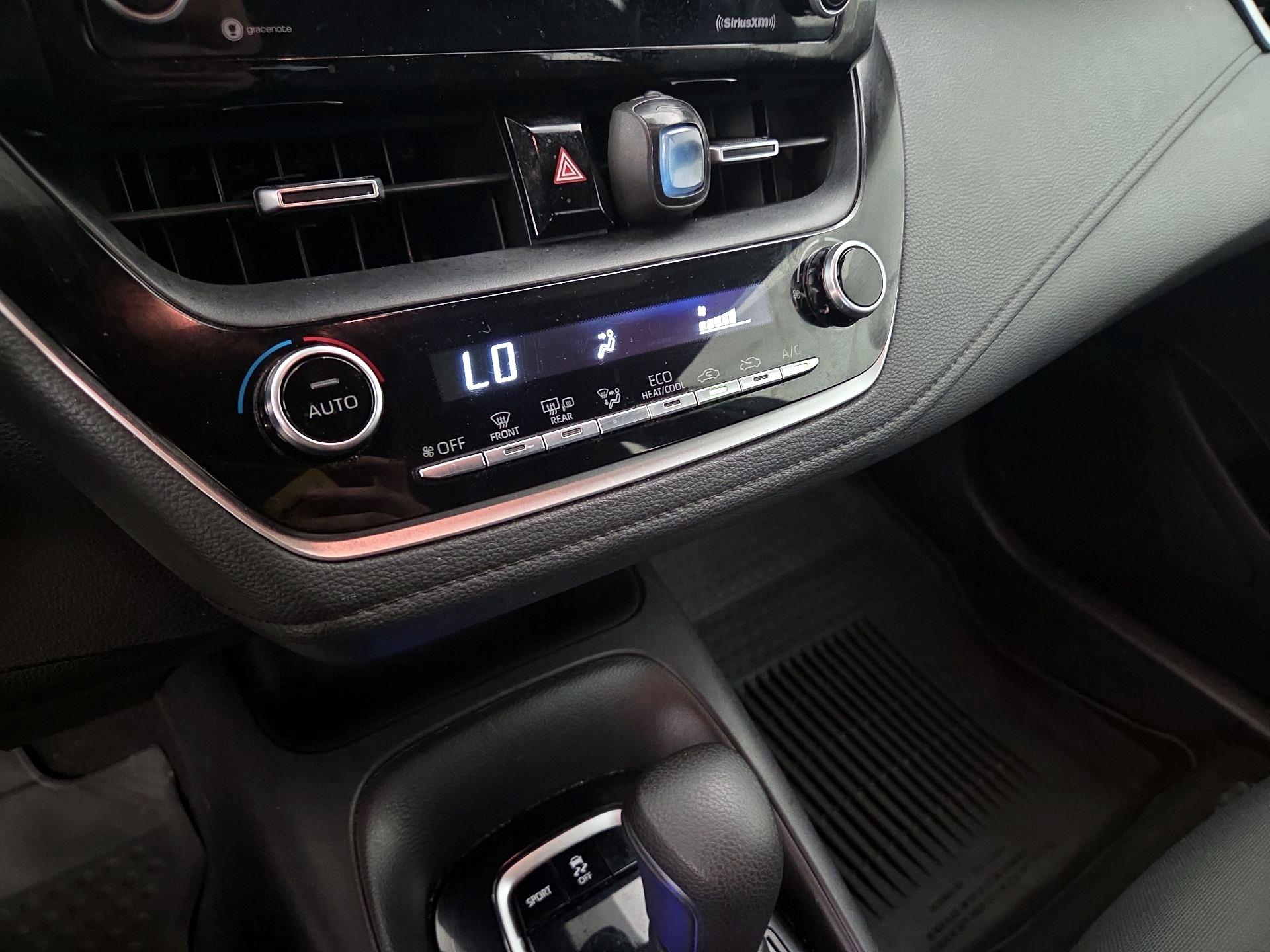 Thumbnail: 2022 Toyota Corolla - 16