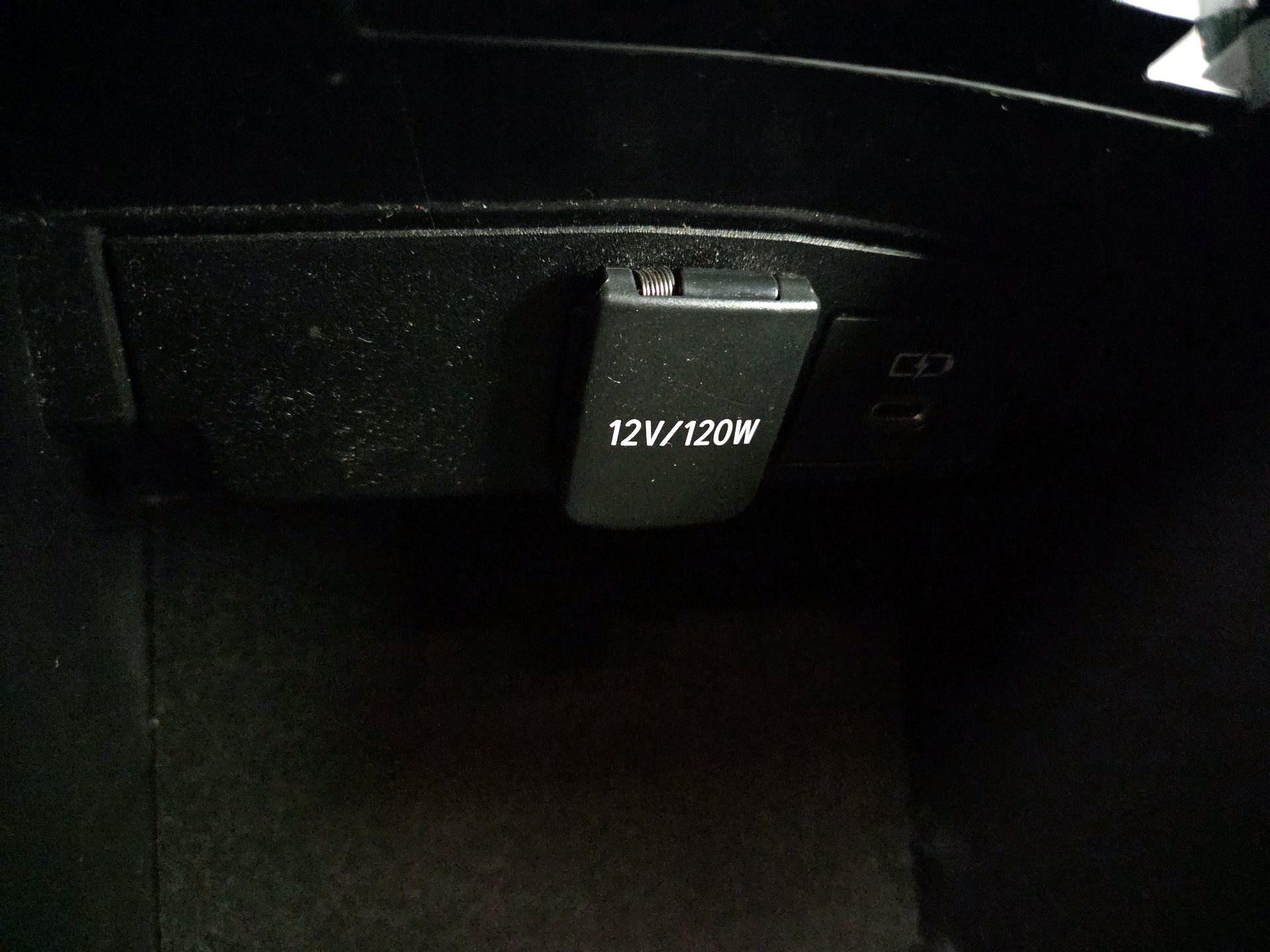 Thumbnail: 2022 Toyota Corolla - 18