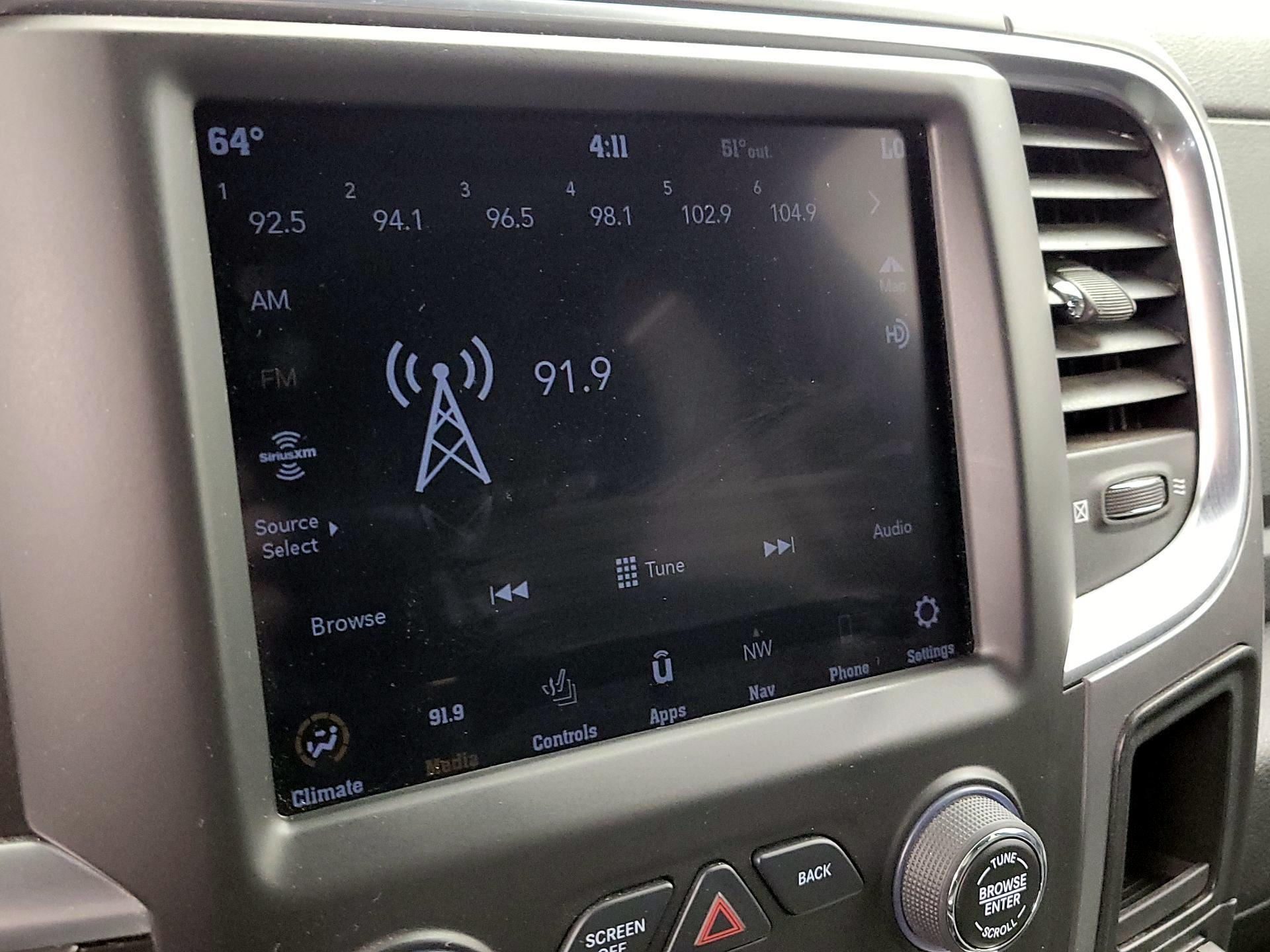 Thumbnail: 2022 RAM 1500 Classic - 16