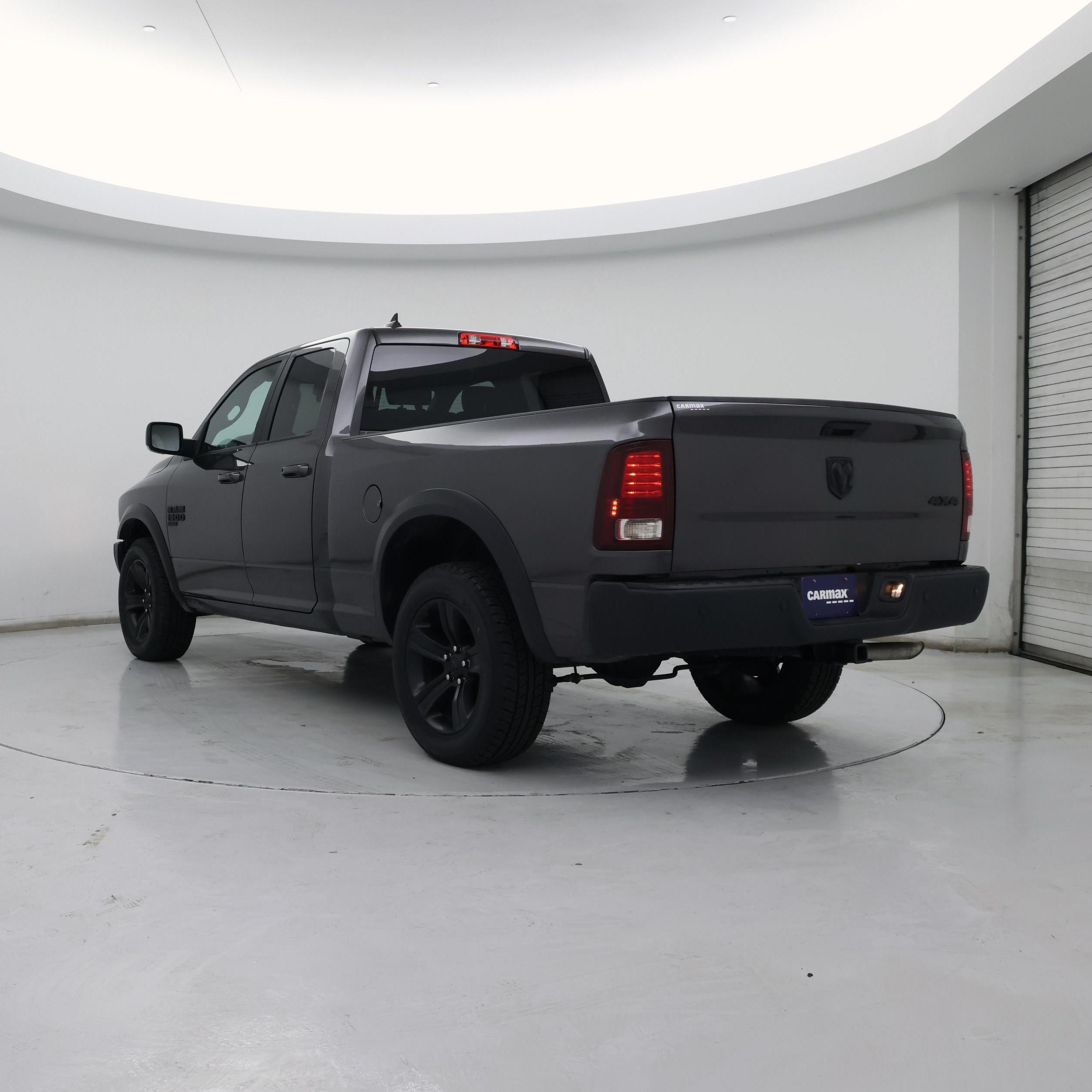 Thumbnail: 2022 RAM 1500 Classic - 2