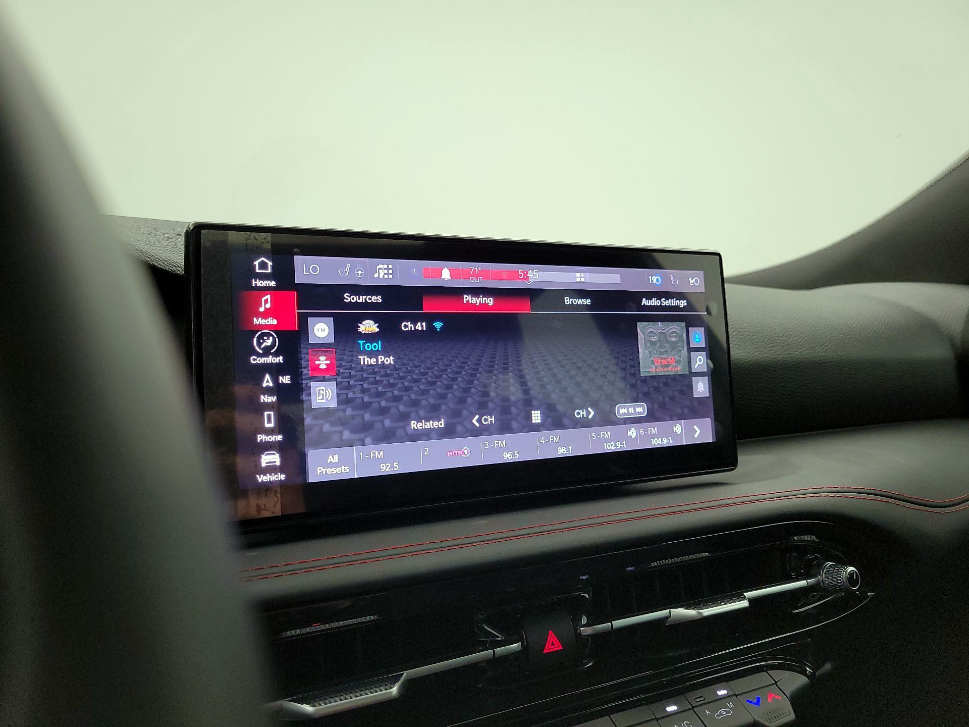 Thumbnail: 2024 Dodge Hornet - 16