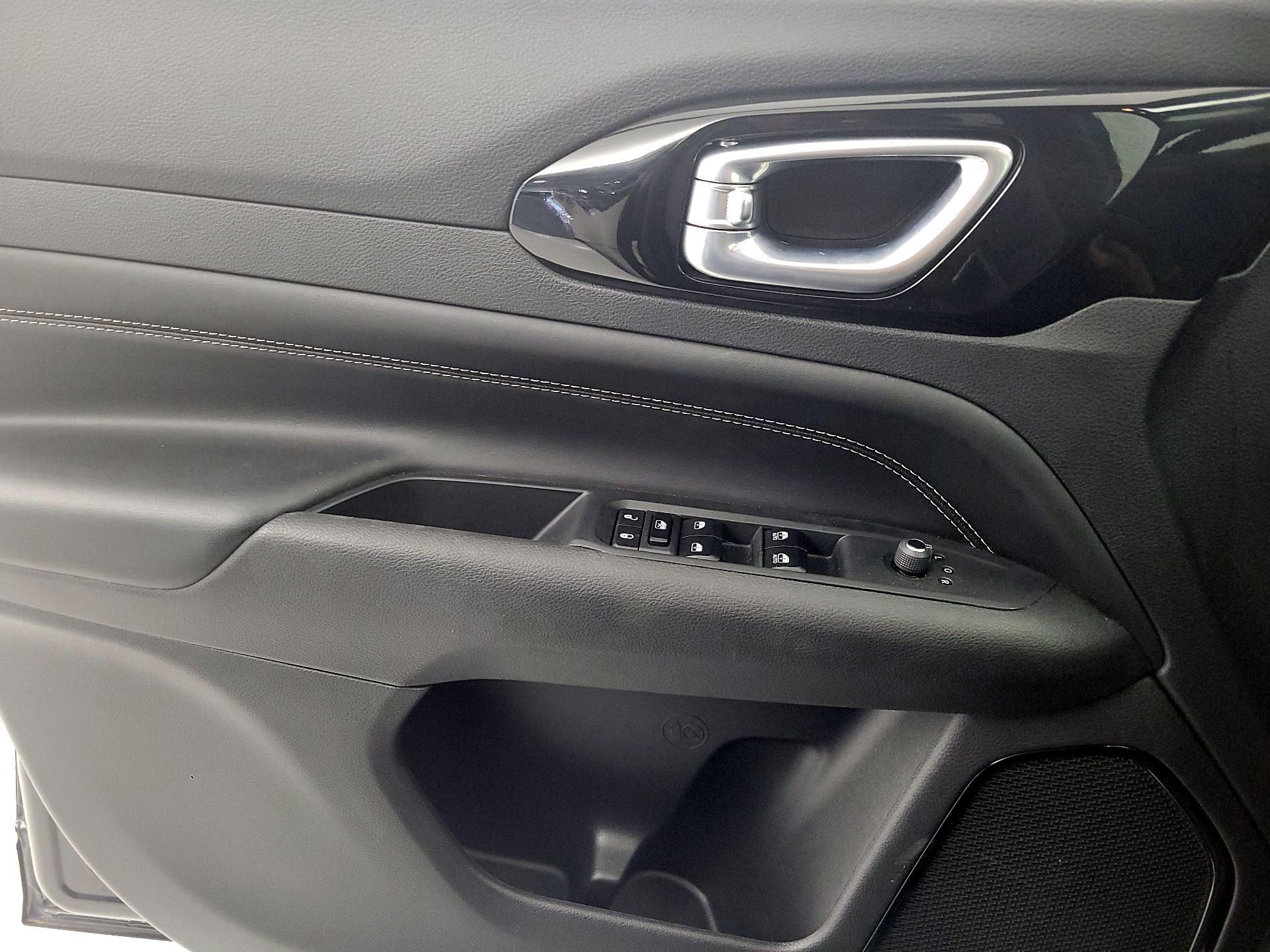 Thumbnail: 2022 Jeep Compass - 12