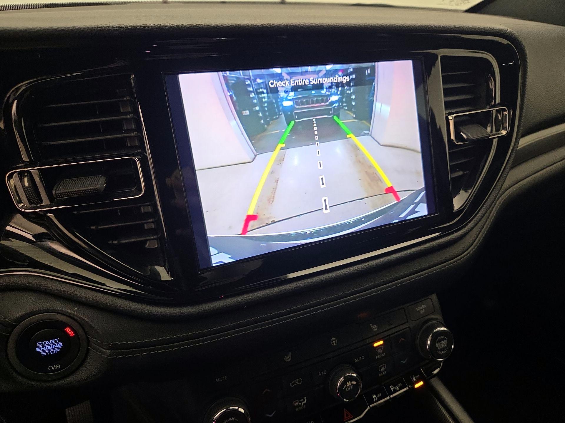 Thumbnail: 2022 Dodge Durango - 14